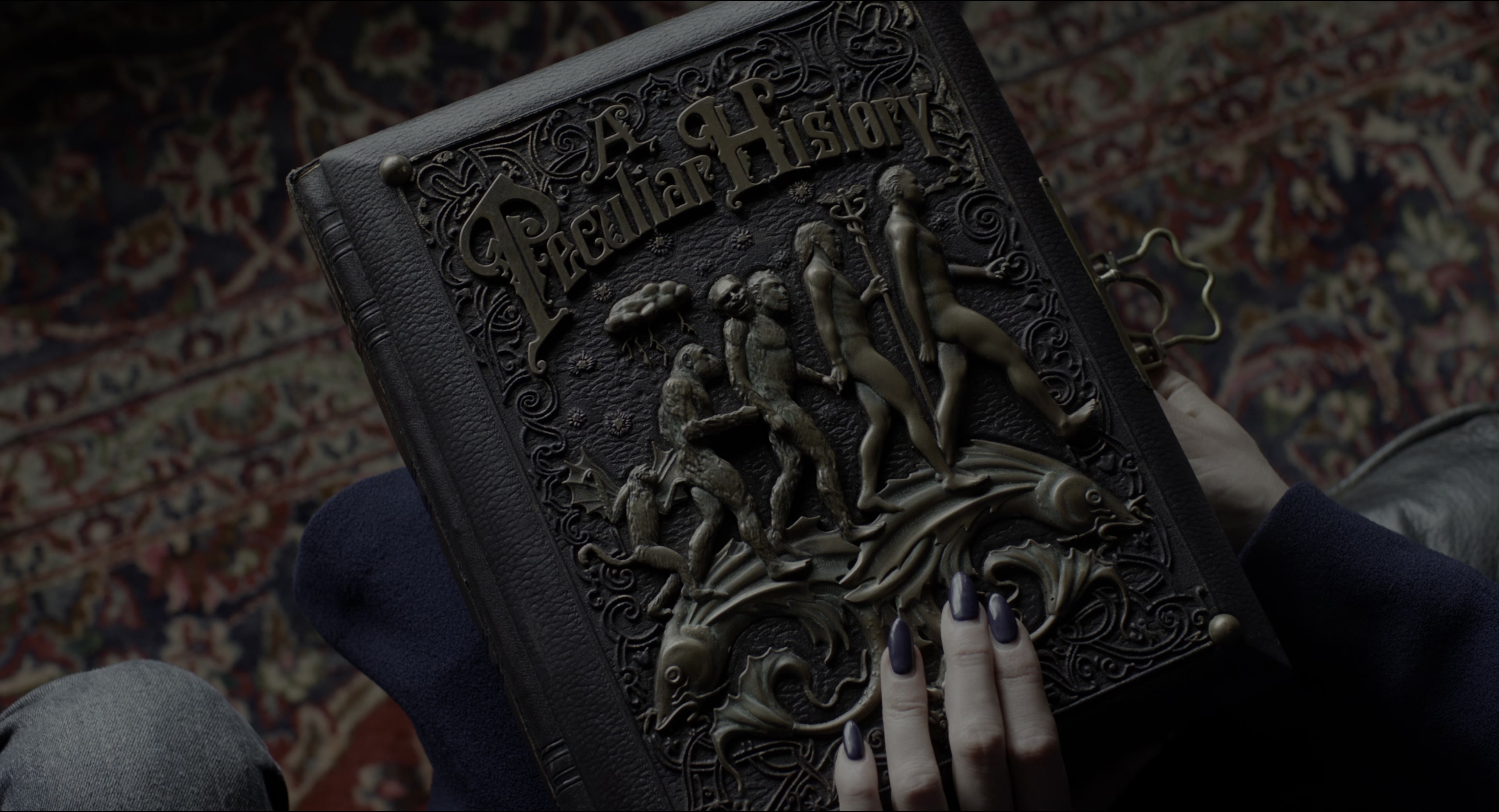 Miss Peregrine's Home for Peculiar Children (2016), wide, 1.85:1 — film still