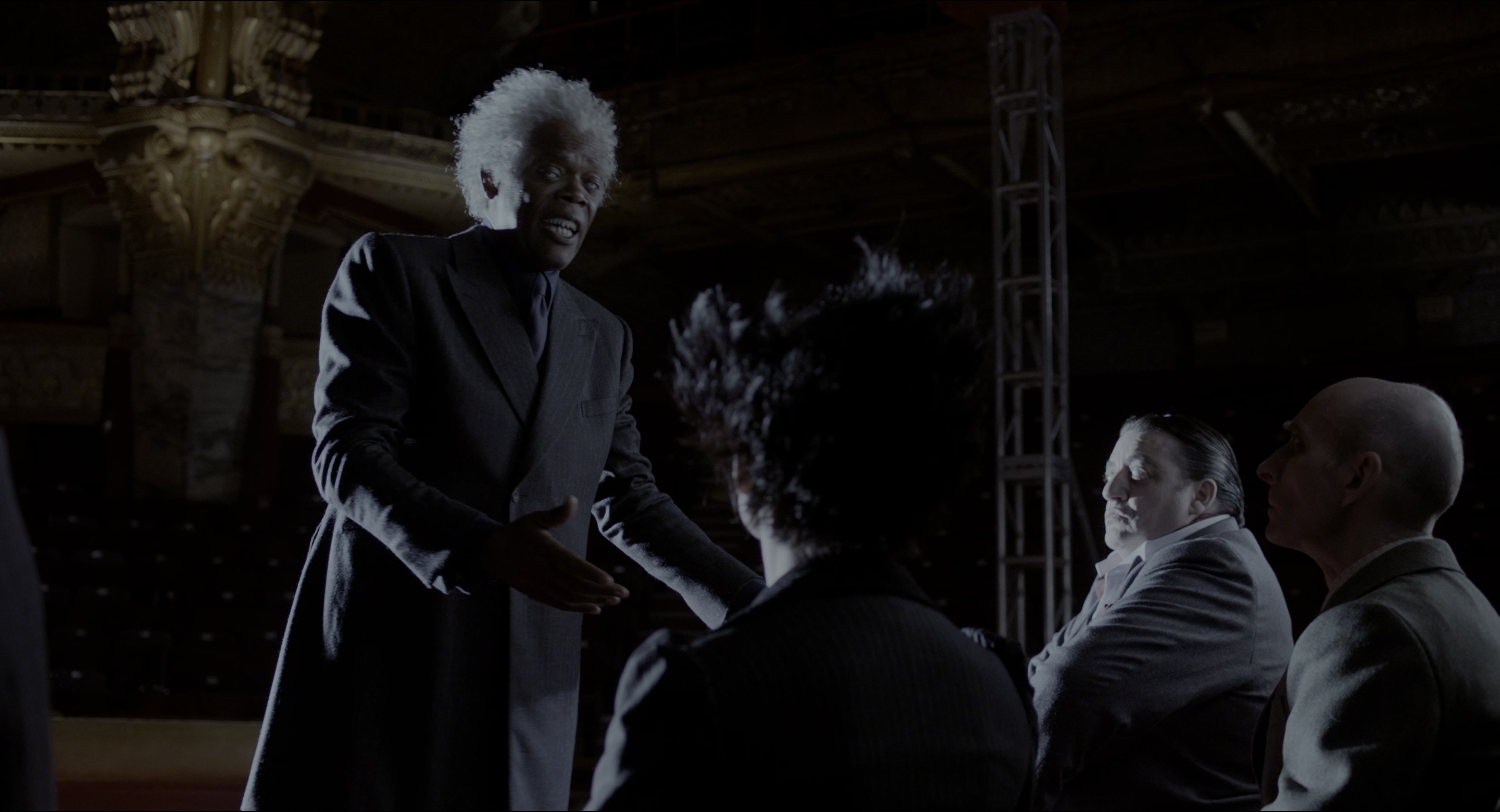 Miss Peregrine's Home for Peculiar Children (2016), wide, 1.85:1 — film still