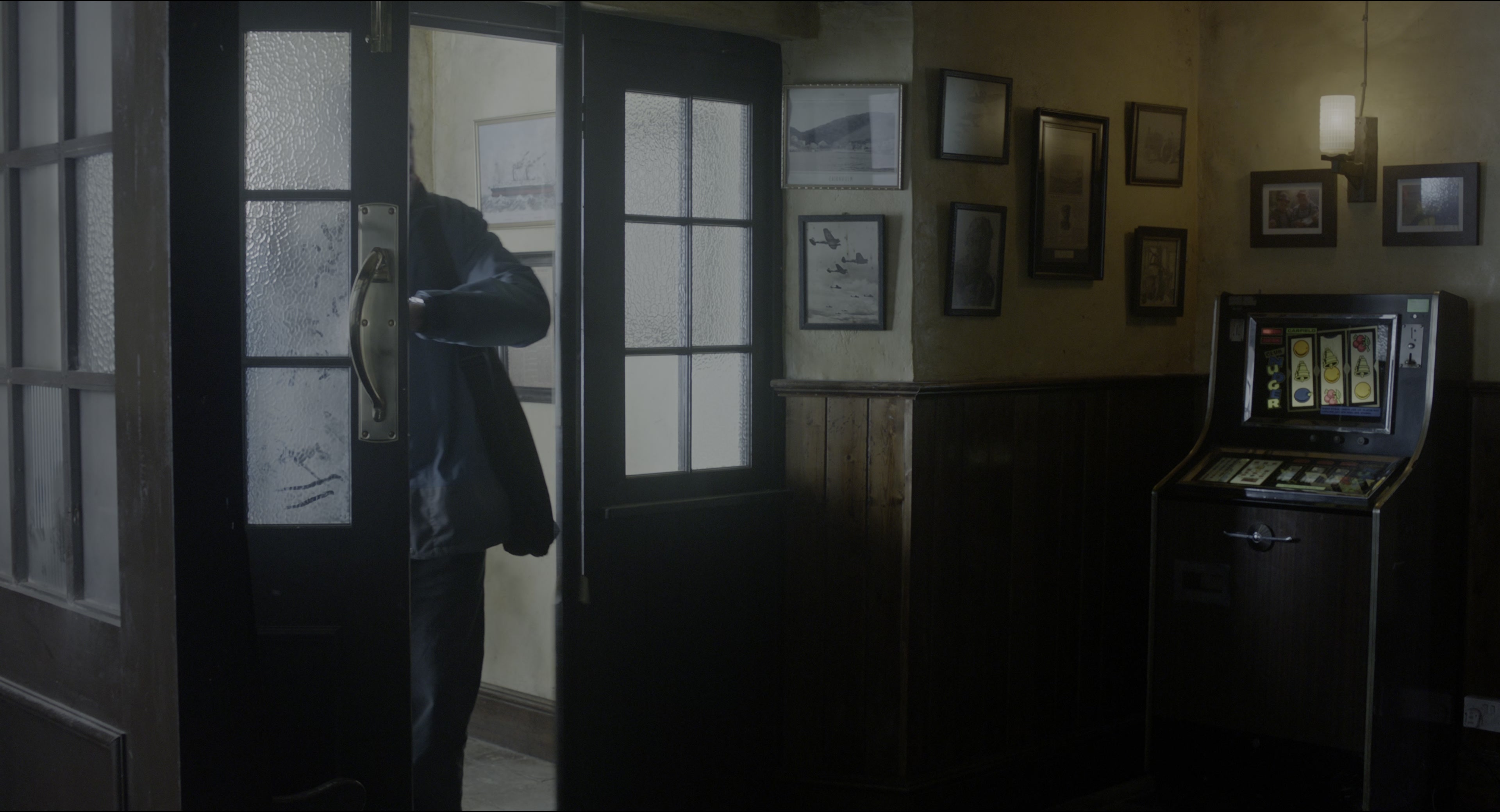 Miss Peregrine's Home for Peculiar Children (2016), unknown, 1.85:1 — film still