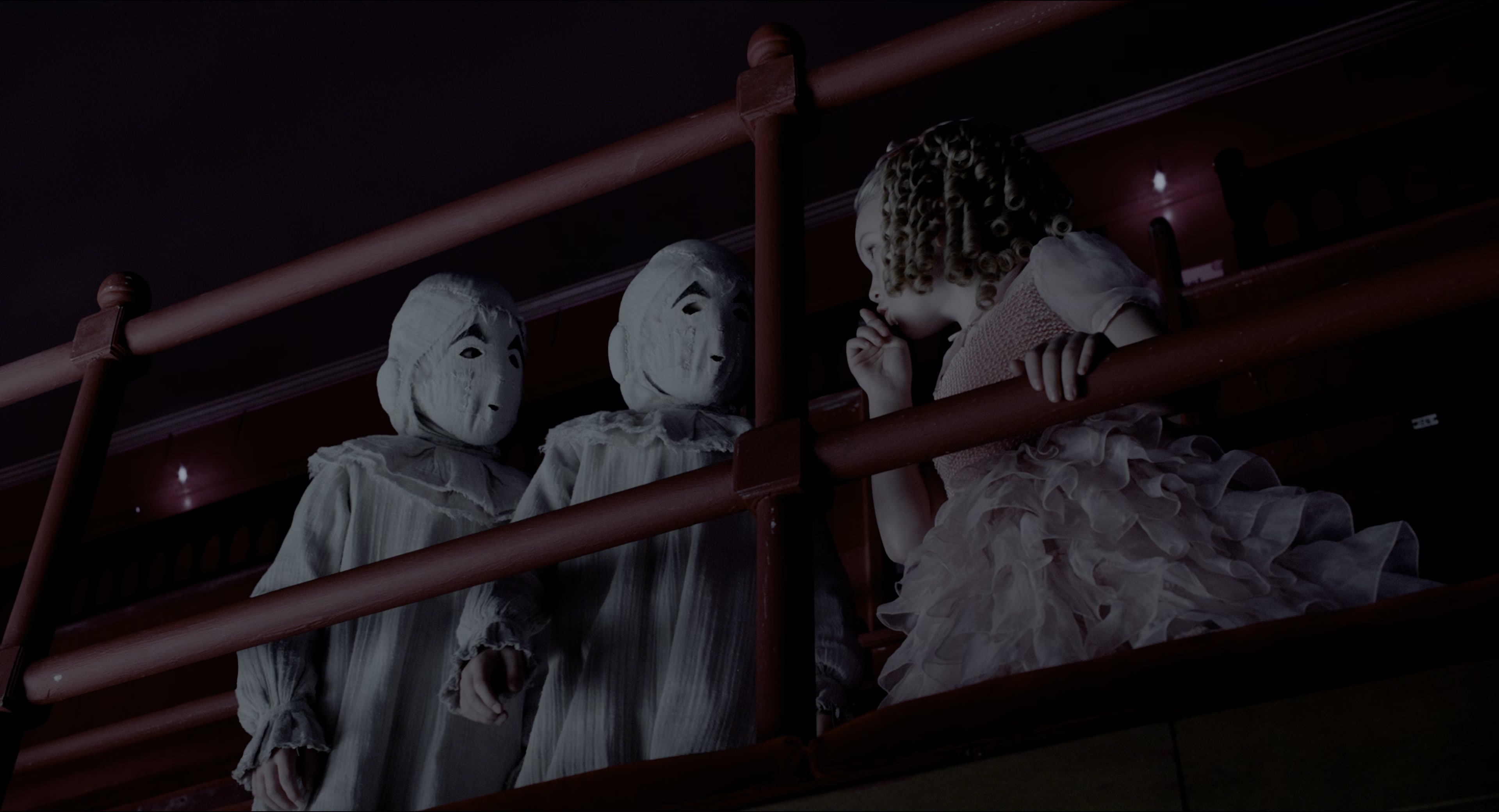 Miss Peregrine's Home for Peculiar Children (2016), wide, 1.85:1 — film still