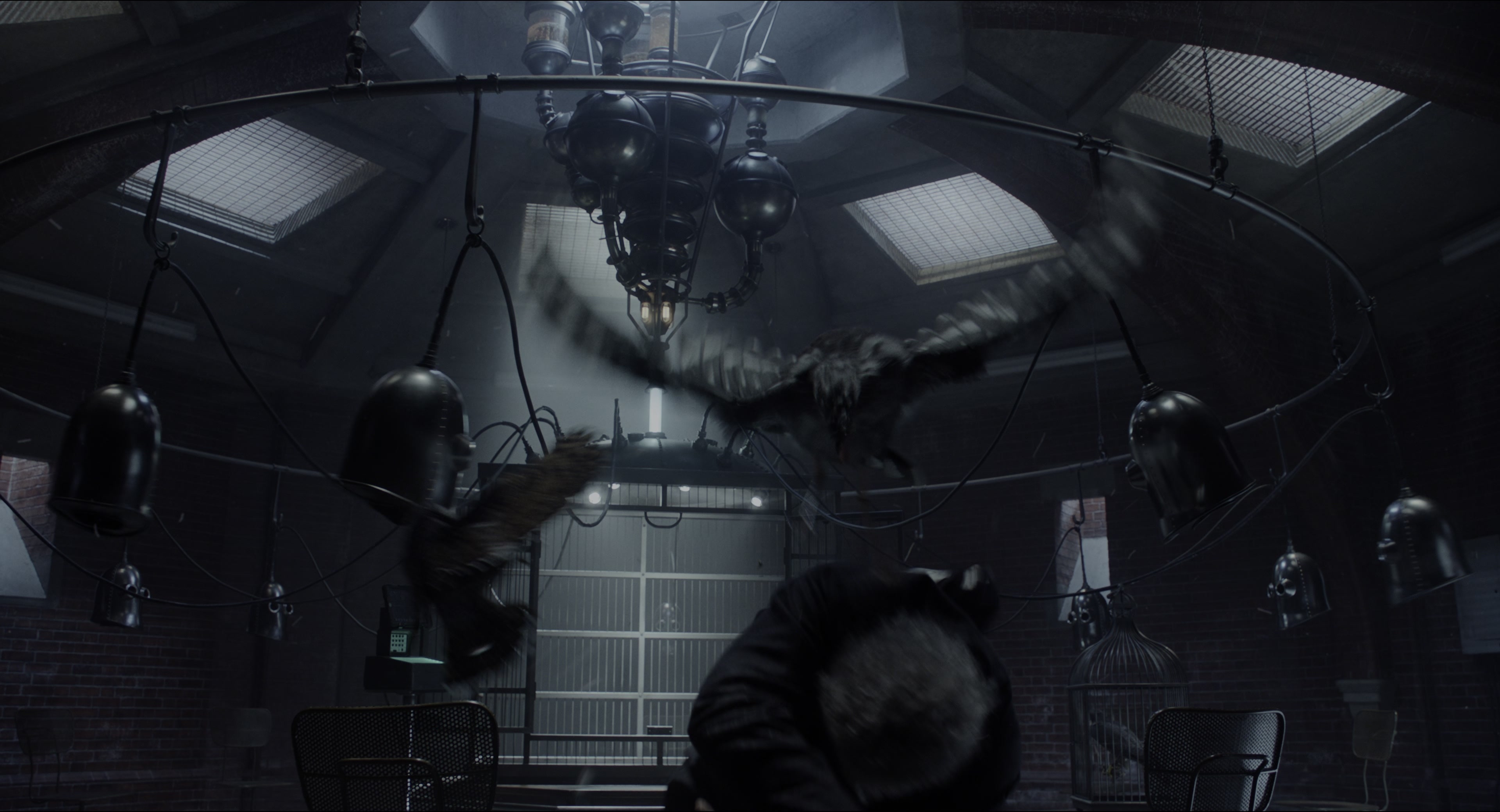 Miss Peregrine's Home for Peculiar Children (2016), wide, 1.85:1 — film still