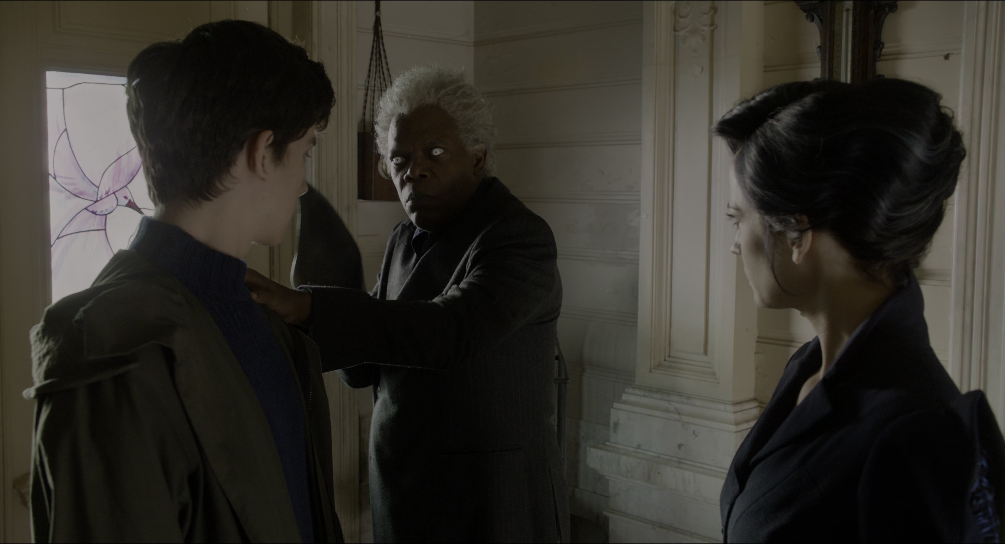 Miss Peregrine's Home for Peculiar Children (2016), wide, 1.85:1 — film still