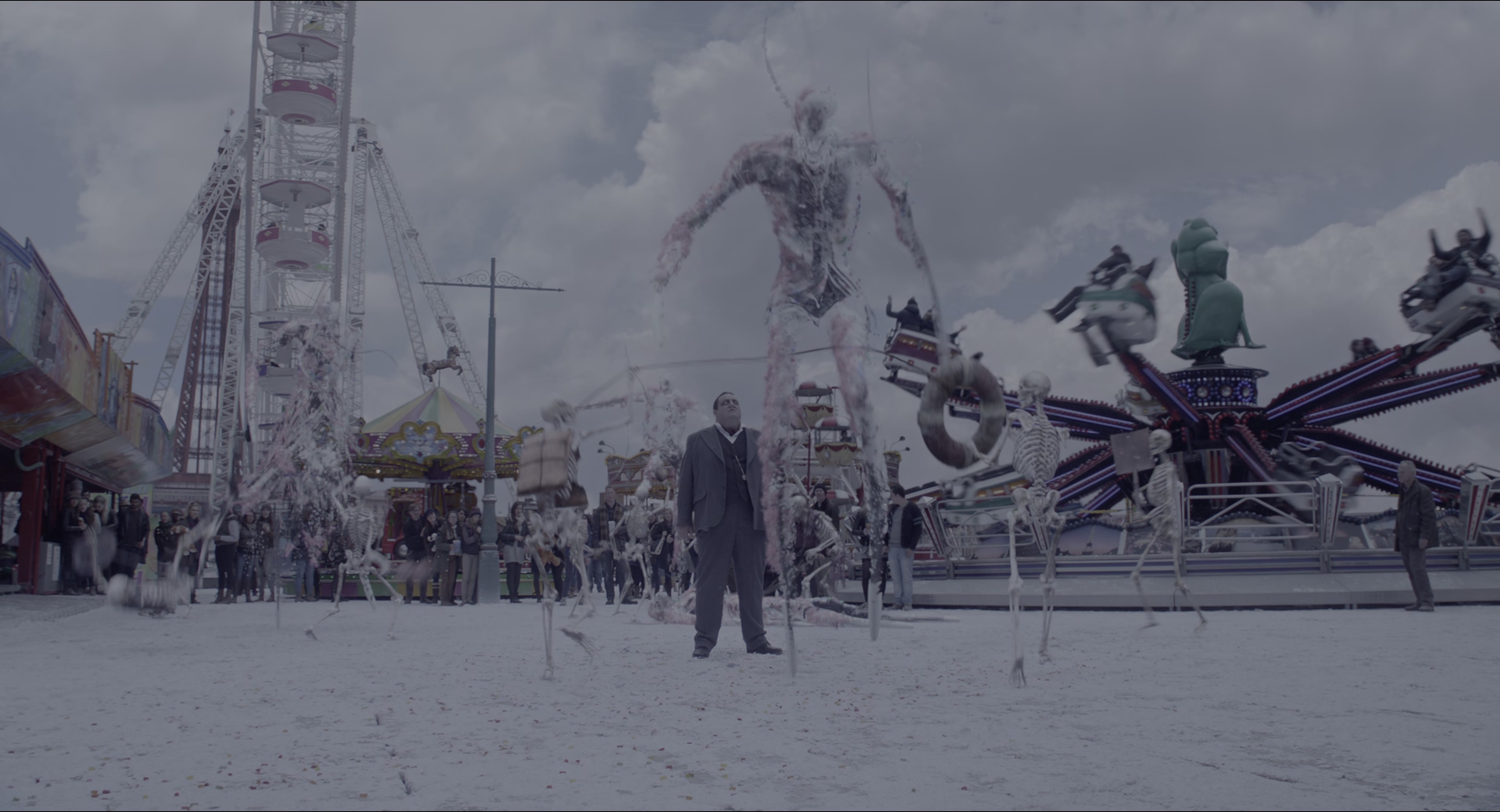 Miss Peregrine's Home for Peculiar Children (2016), wide, 1.85:1 — film still