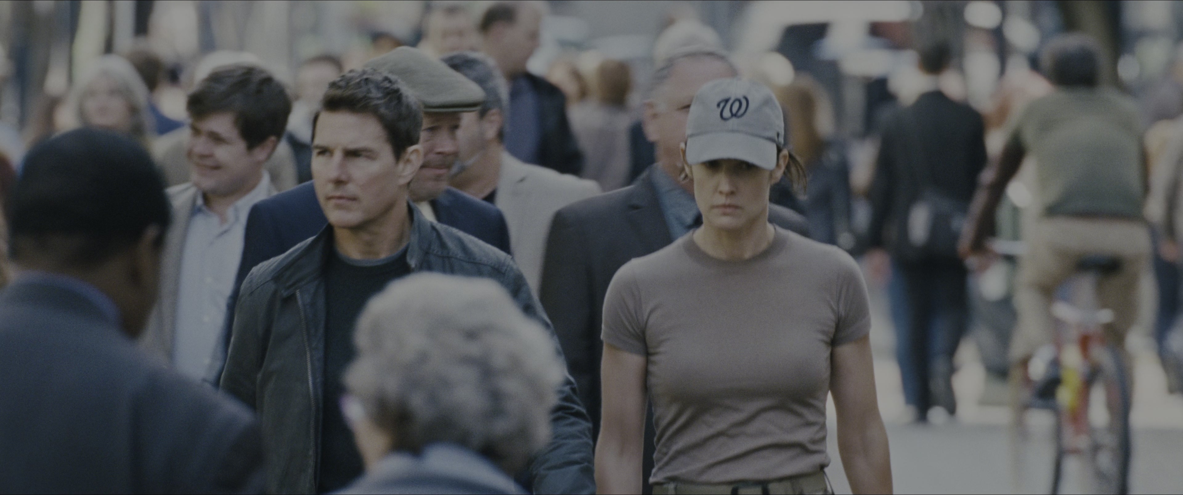 Jack Reacher: Never Go Back (2016), wide, 2.39:1 — film still