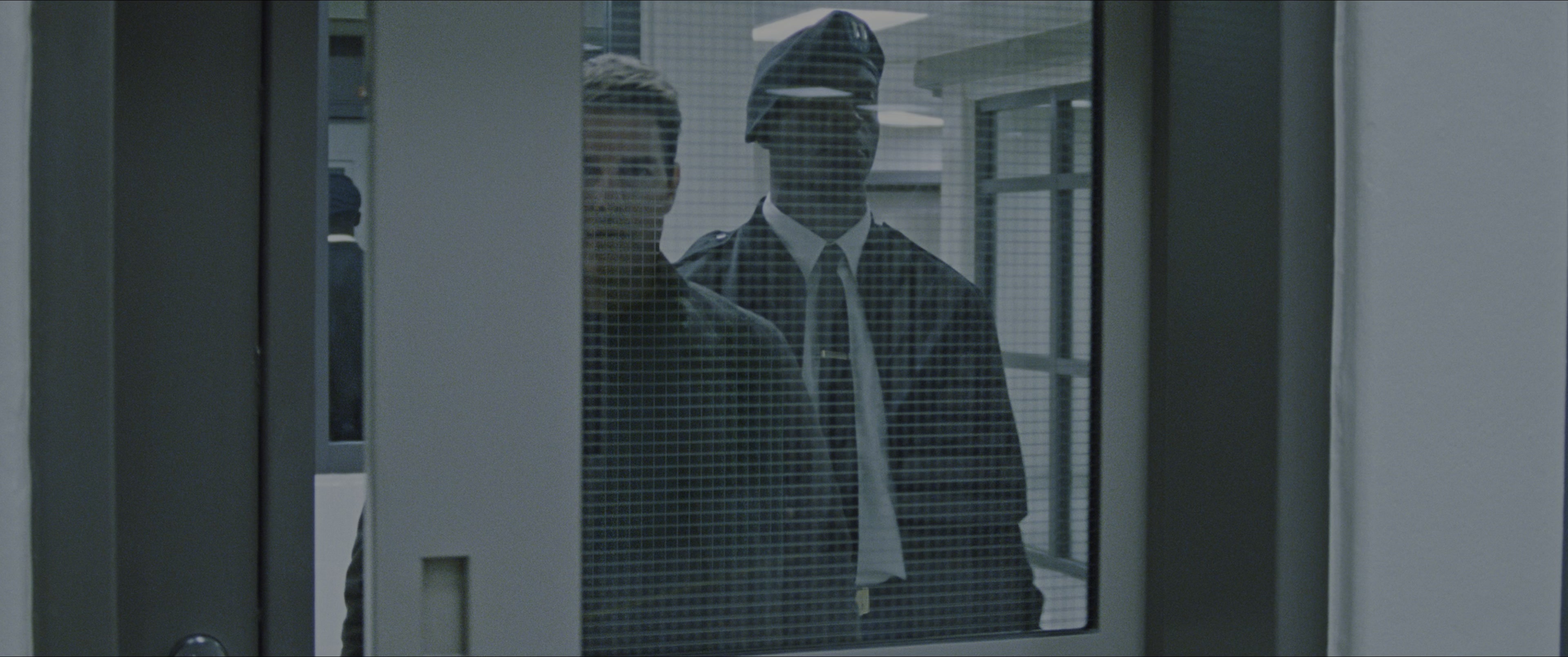 Jack Reacher: Never Go Back (2016), wide, 2.39:1 — film still