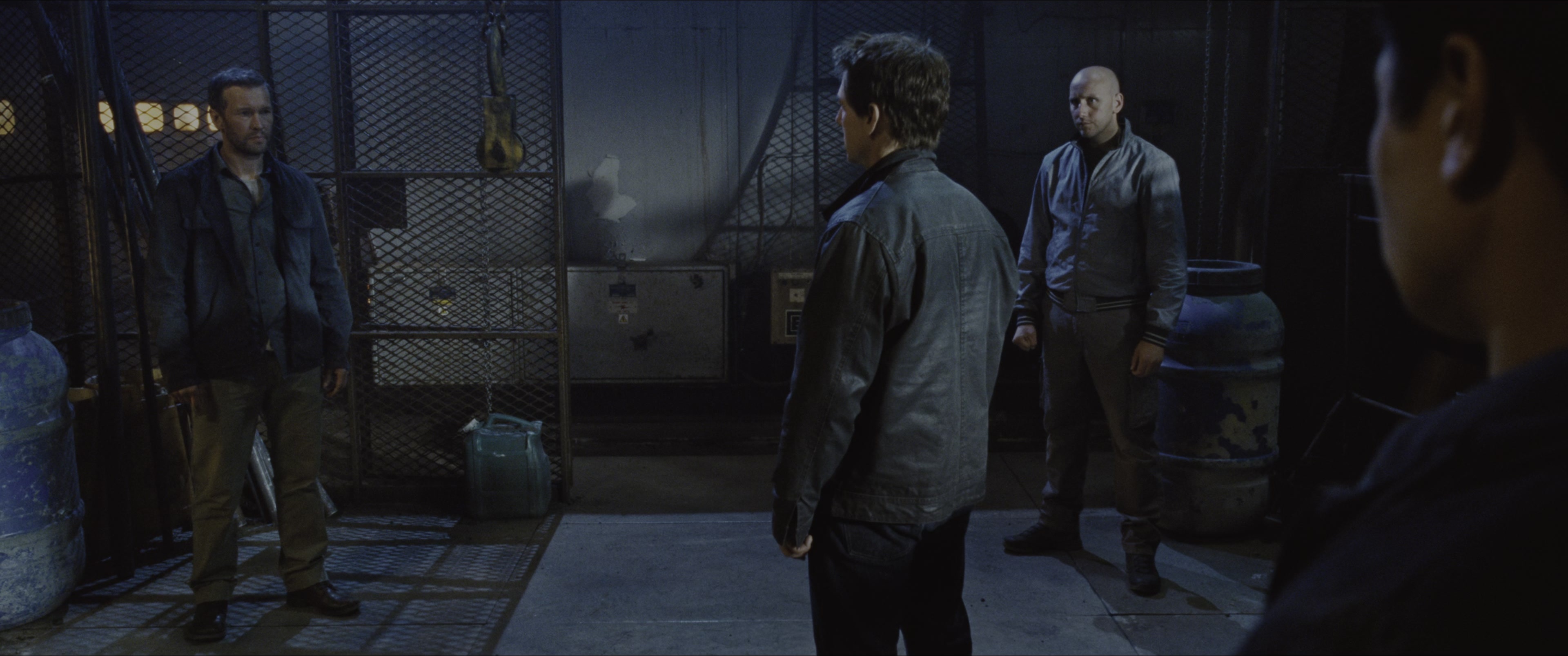 Jack Reacher: Never Go Back (2016), wide, 2.39:1 — film still