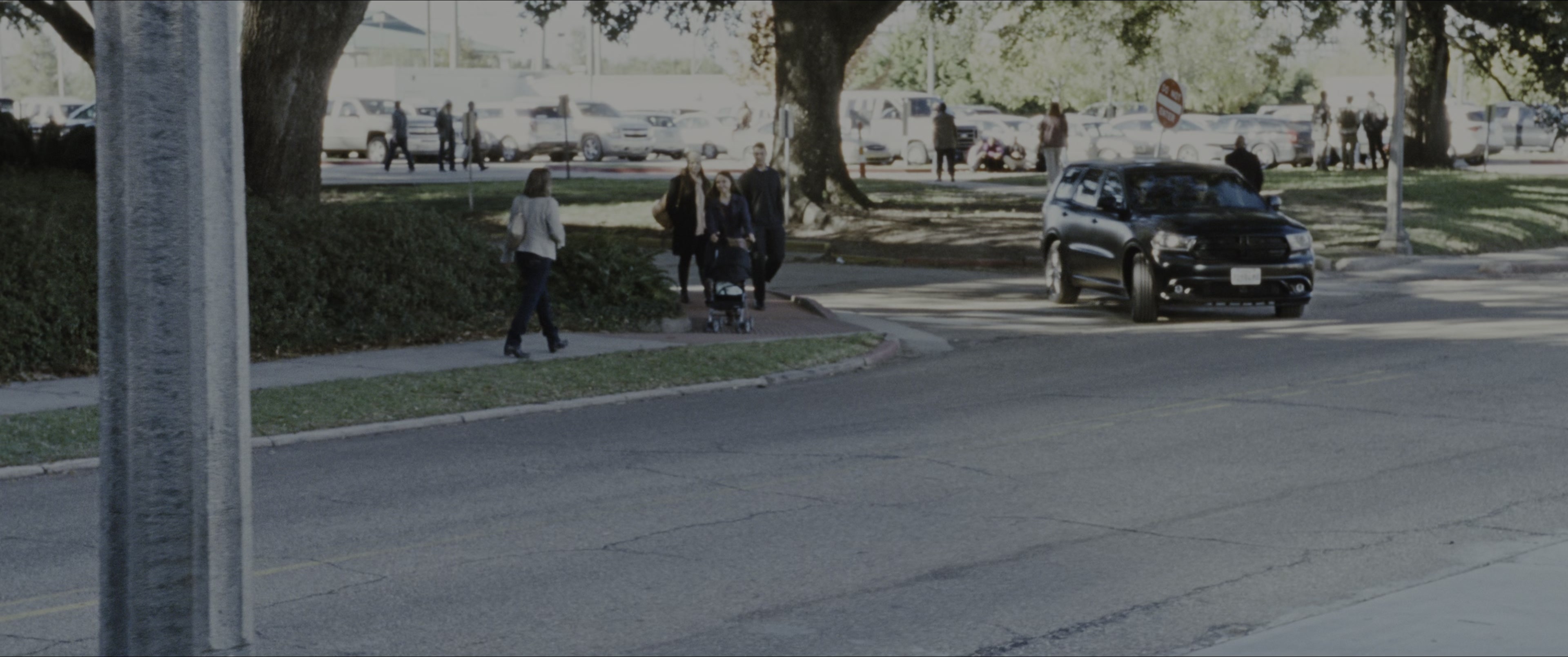 Jack Reacher: Never Go Back (2016), wide, 2.39:1 — film still