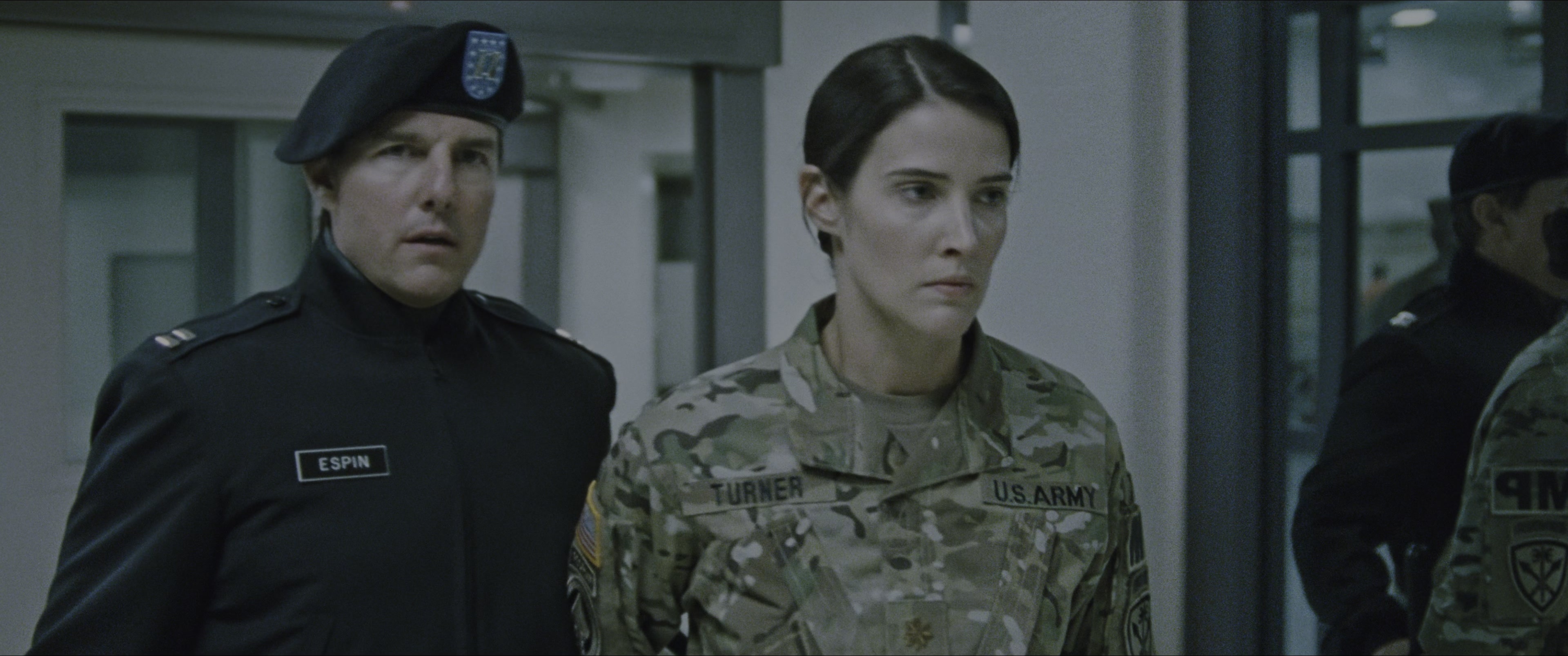 Jack Reacher: Never Go Back (2016), wide, 2.39:1 — film still