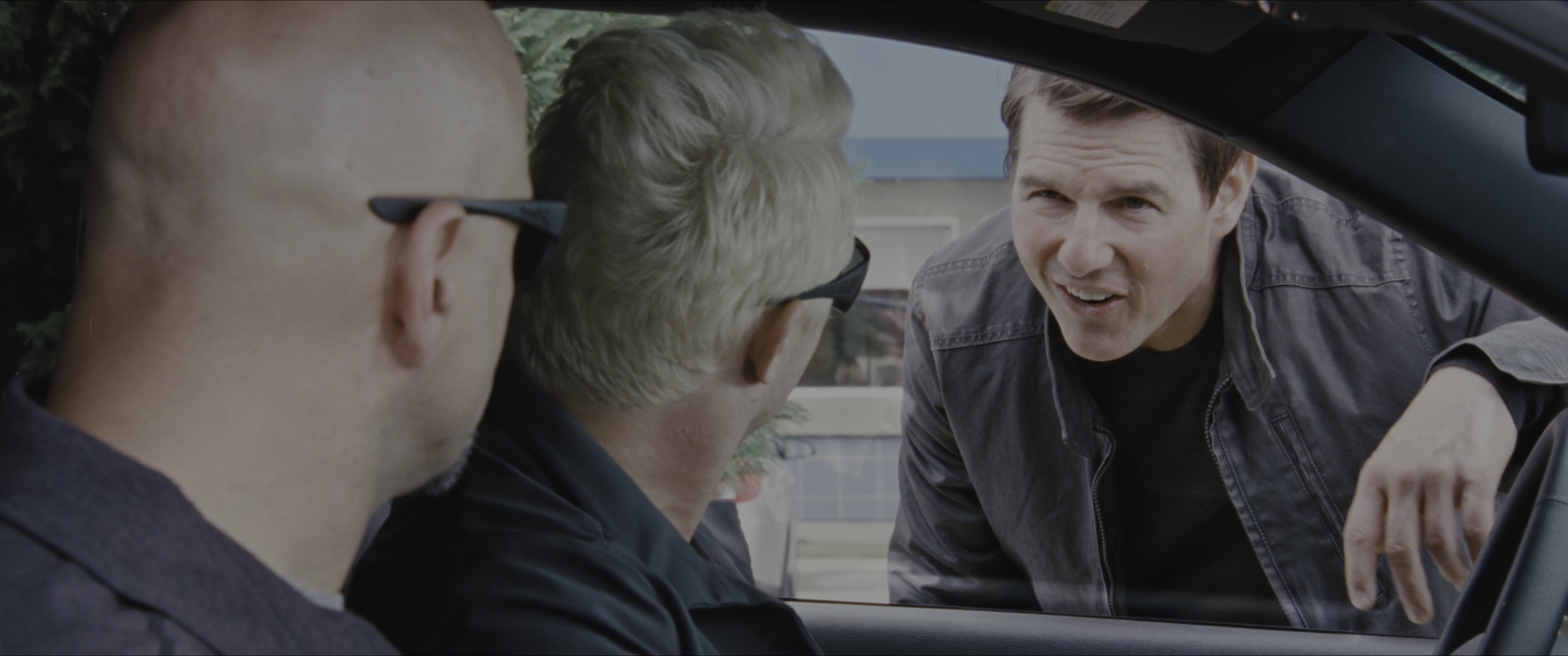 Jack Reacher: Never Go Back (2016), close, 2.39:1 — film still