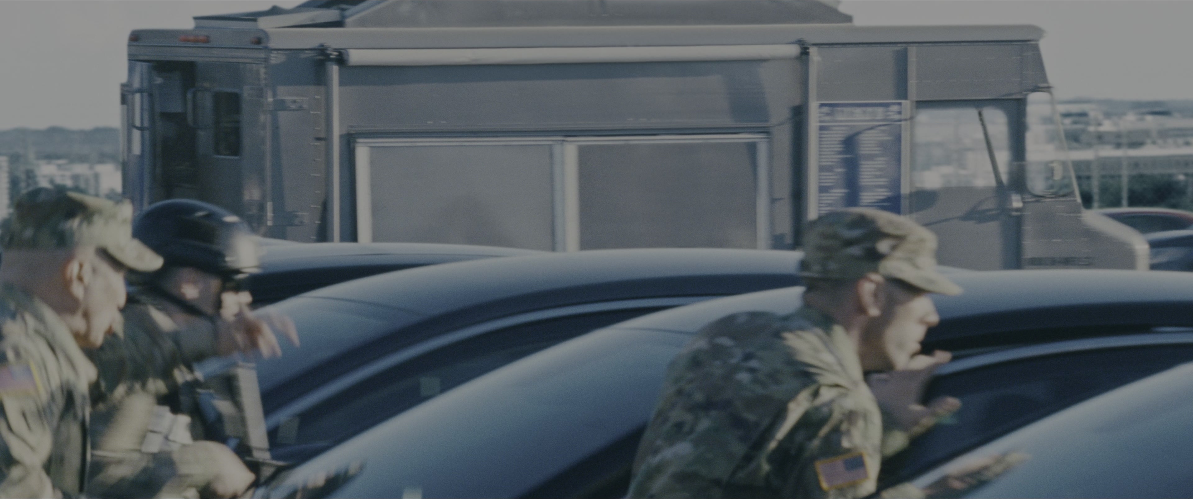 Jack Reacher: Never Go Back (2016), wide, 2.39:1 — film still