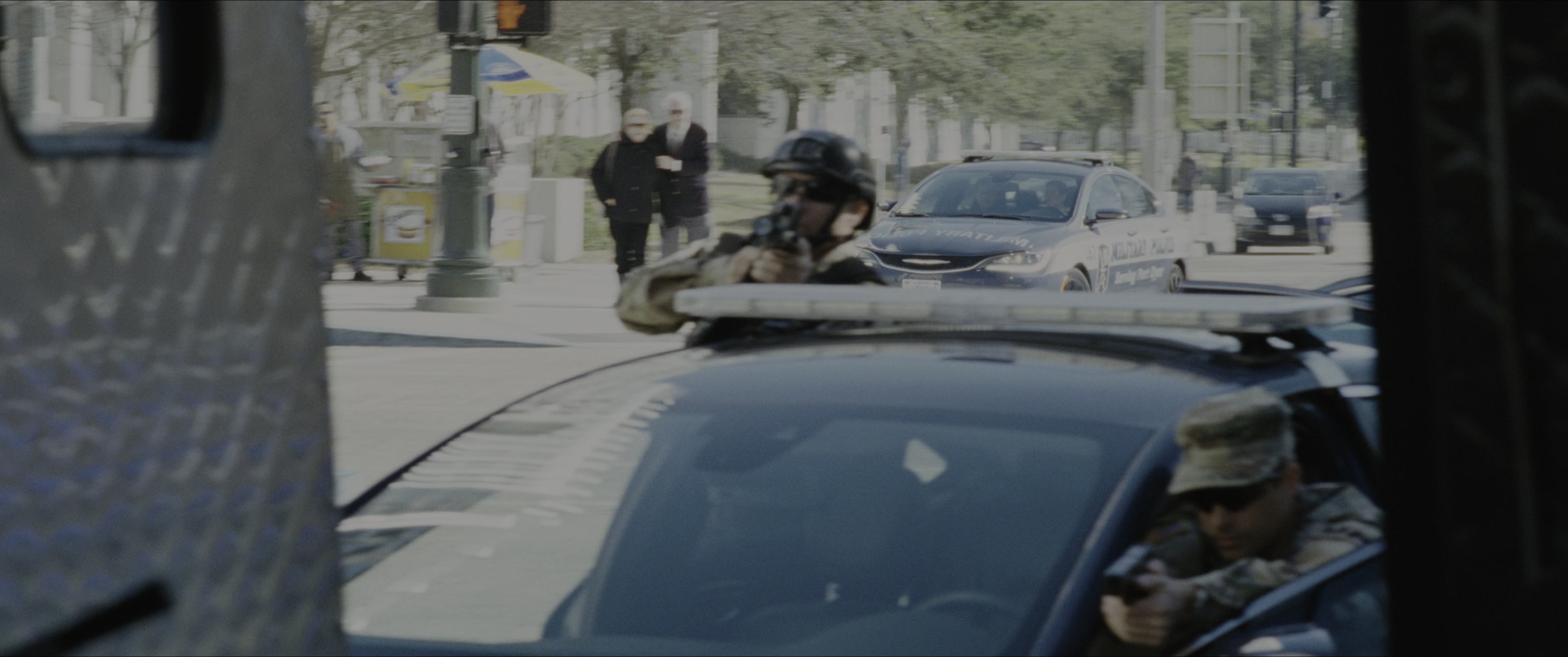 Jack Reacher: Never Go Back (2016), wide, 2.39:1 — film still