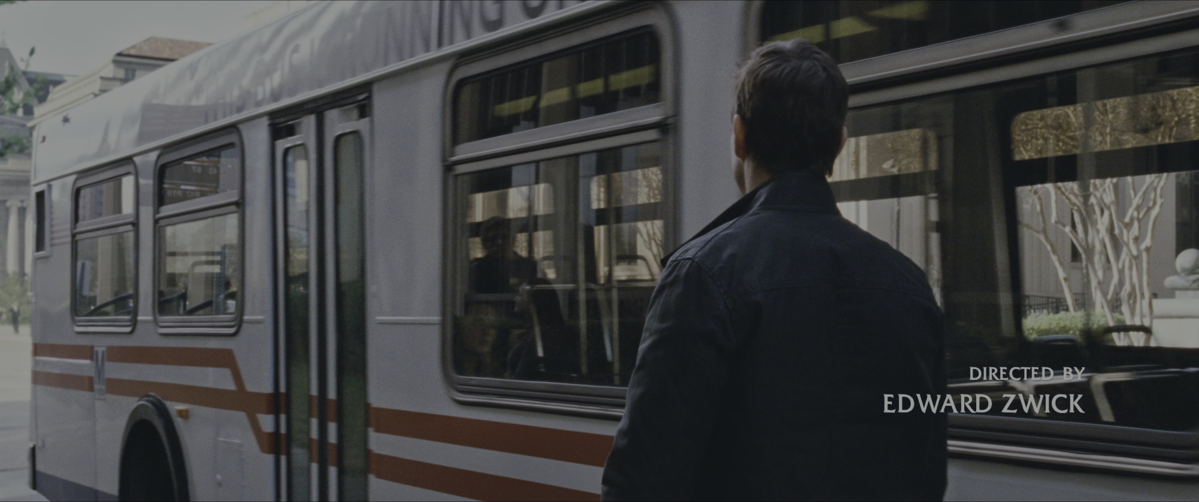 Jack Reacher: Never Go Back (2016), wide, 2.39:1 — film still