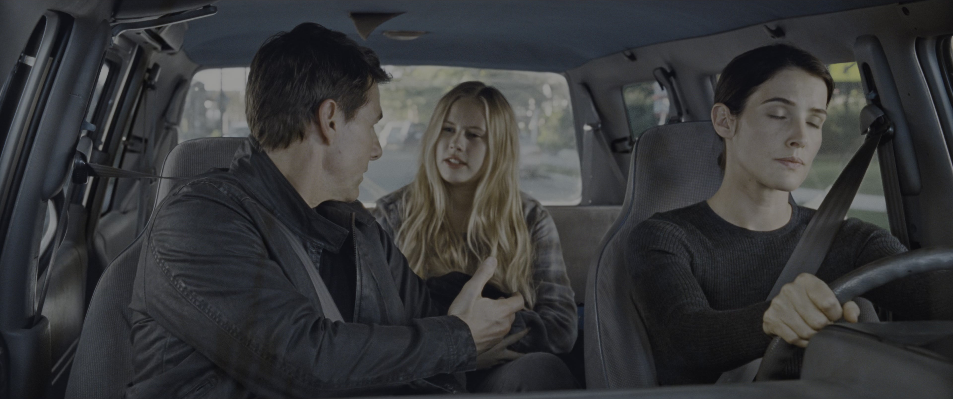 Jack Reacher: Never Go Back (2016), wide, 2.39:1 — film still