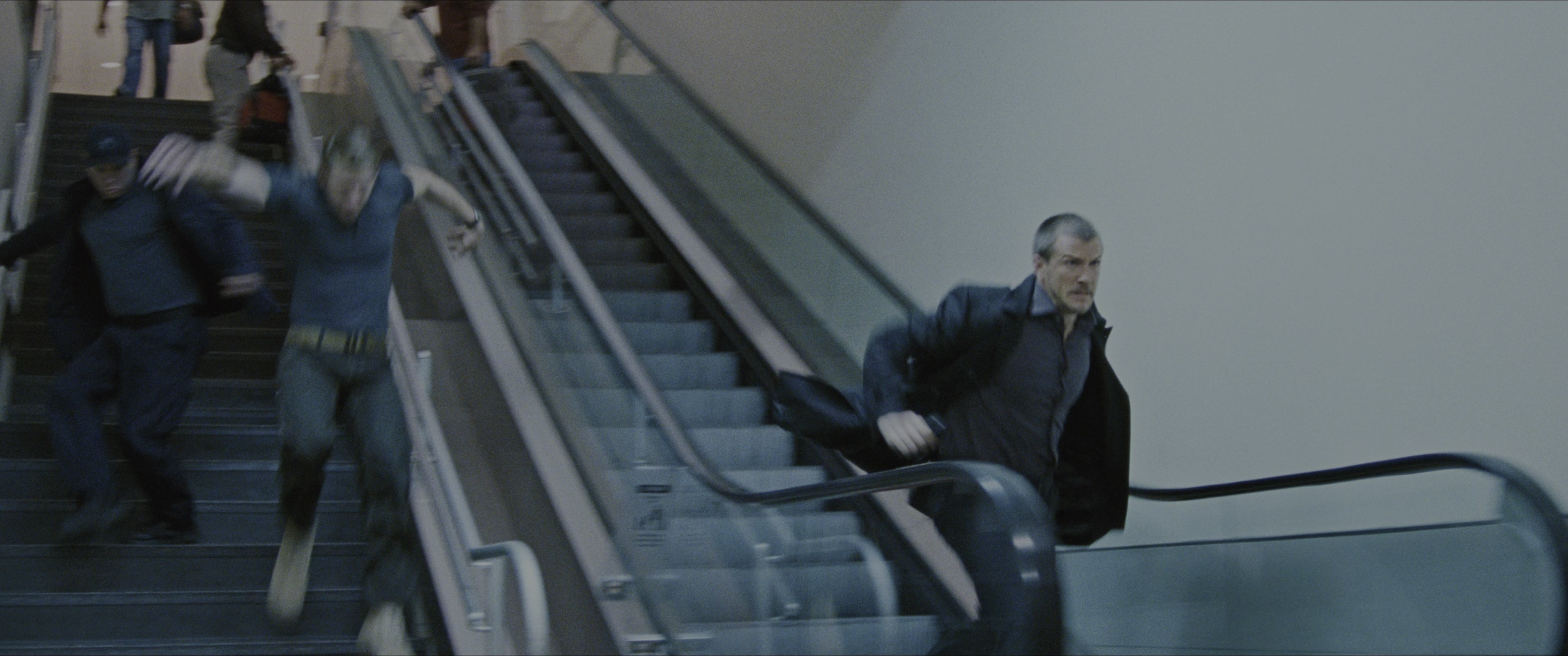 Jack Reacher: Never Go Back (2016), wide, 2.39:1 — film still