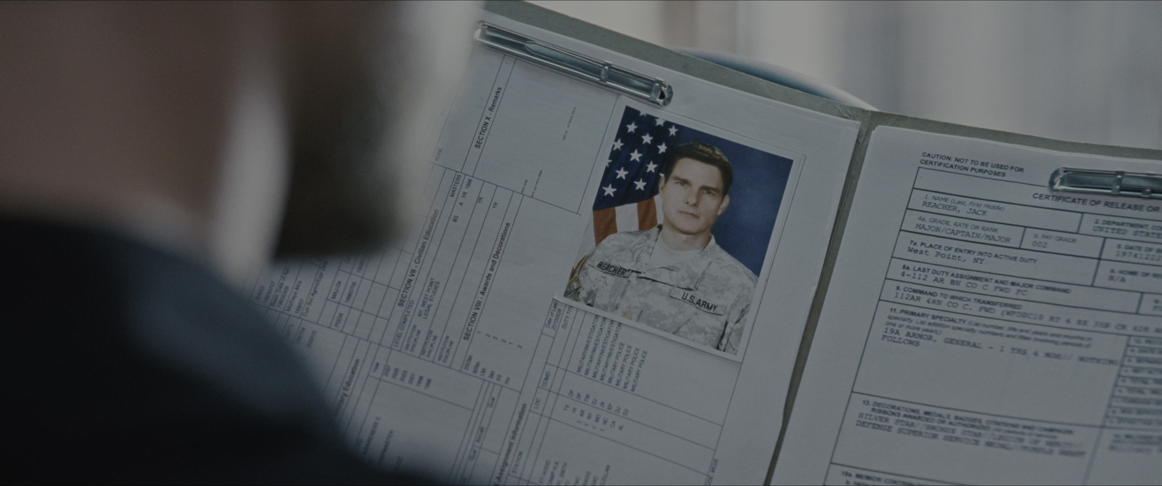 Jack Reacher: Never Go Back (2016), wide, 2.39:1 — film still