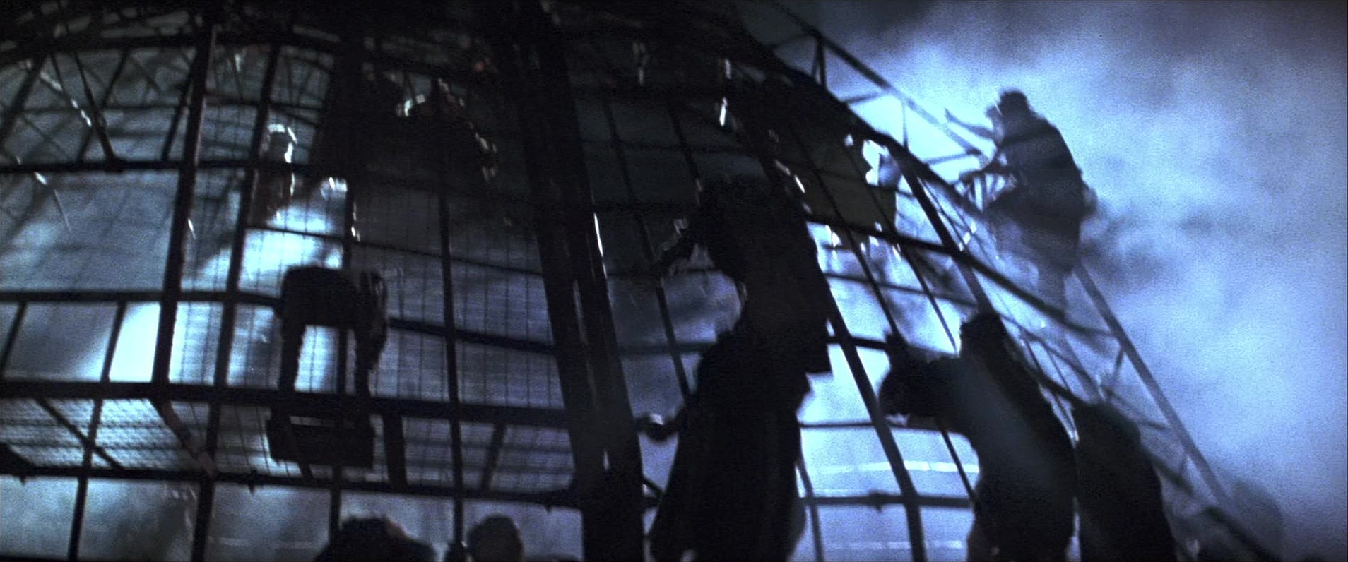 Mad Max Beyond Thunderdome (1985), wide, 2.40:1 — film still
