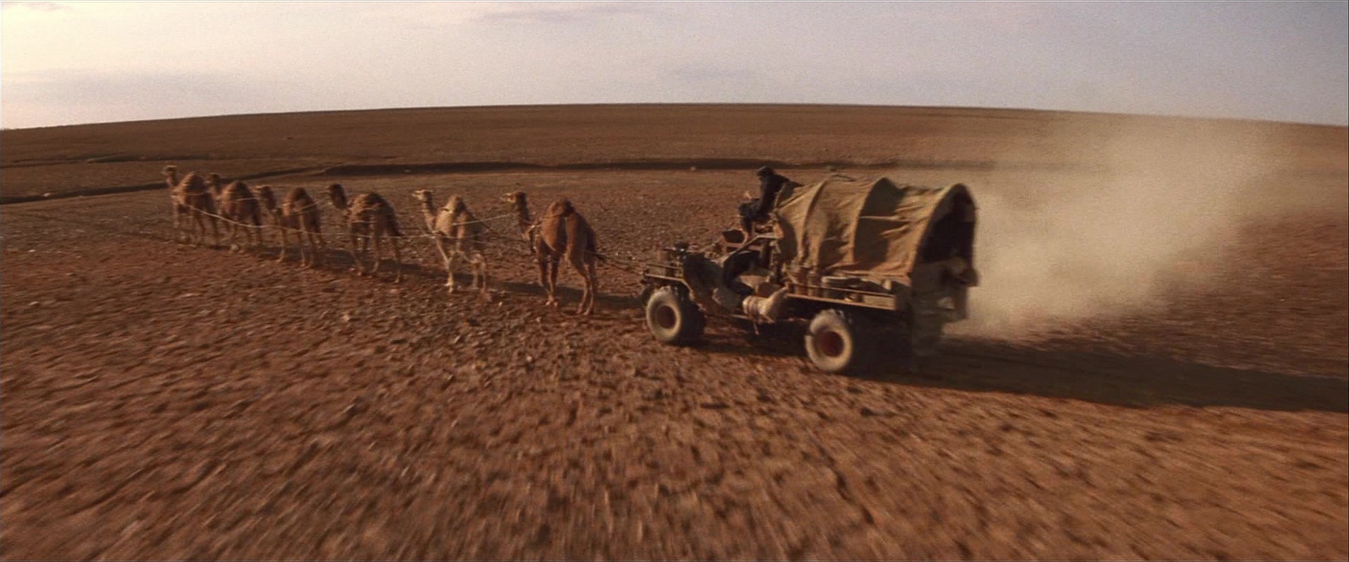 Mad Max Beyond Thunderdome (1985), wide, 2.40:1 — film still