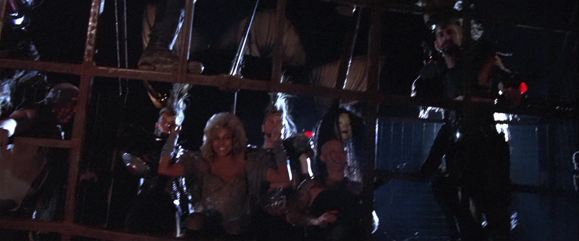 Mad Max Beyond Thunderdome (1985), medium, 2.40:1 — film still