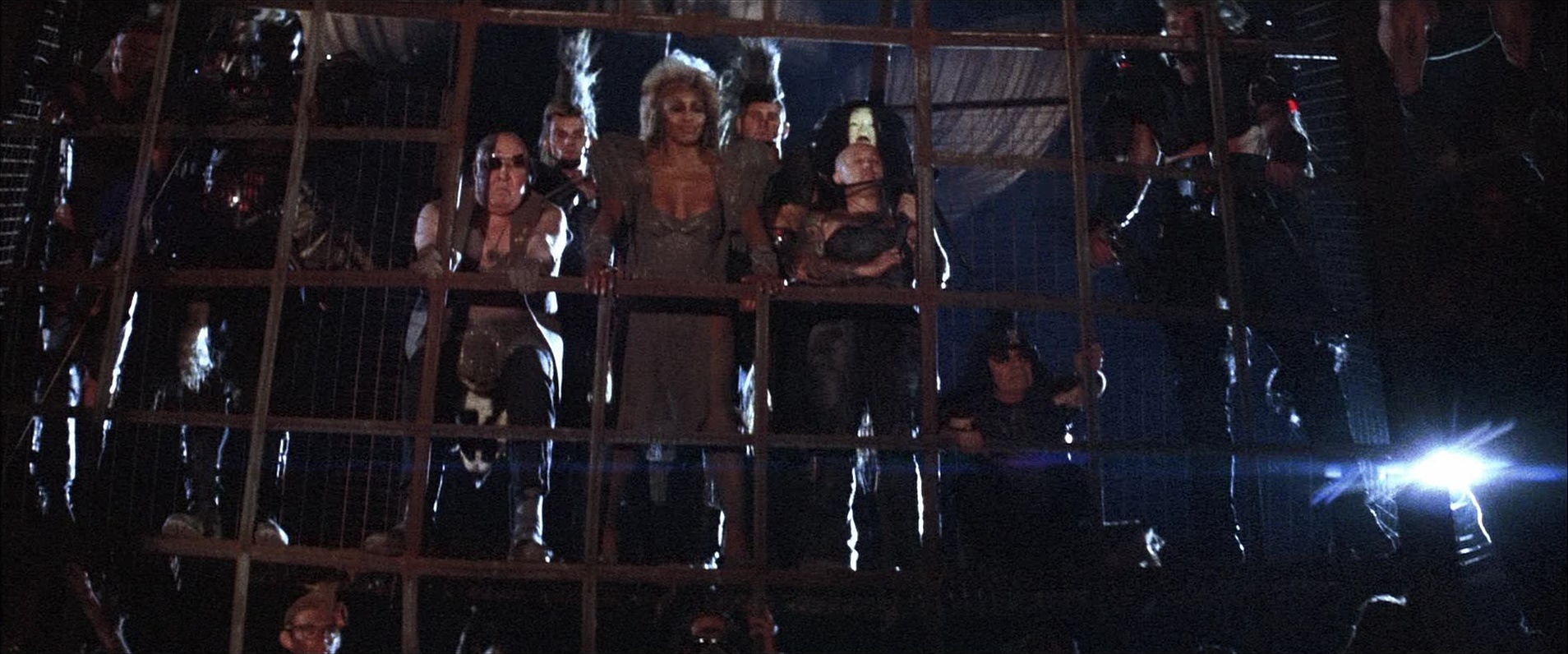 Mad Max Beyond Thunderdome (1985), wide, 2.40:1 — film still