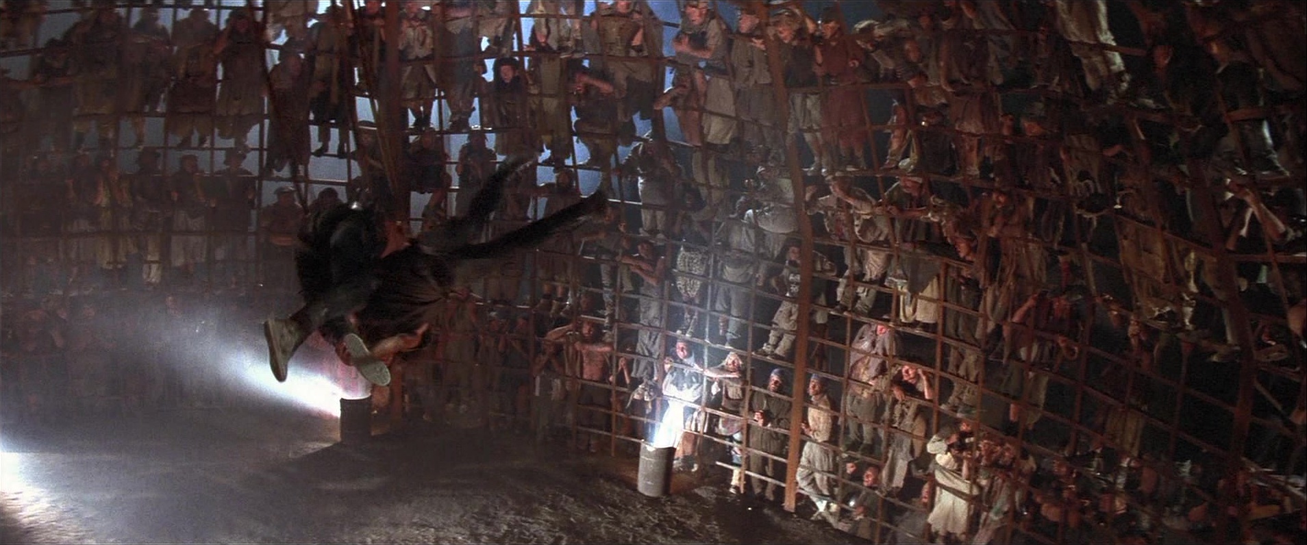 Mad Max Beyond Thunderdome (1985), wide, 2.40:1 — film still