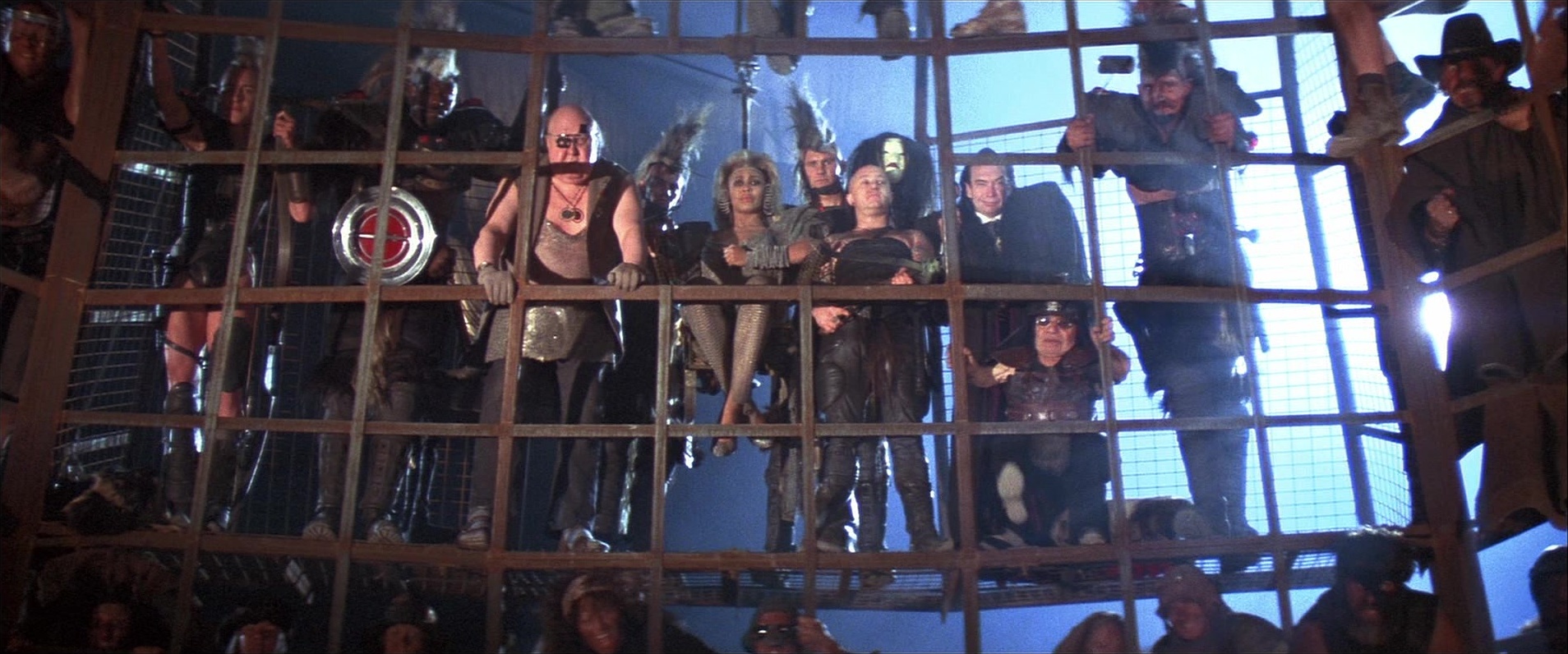 Mad Max Beyond Thunderdome (1985), wide, 2.40:1 — film still