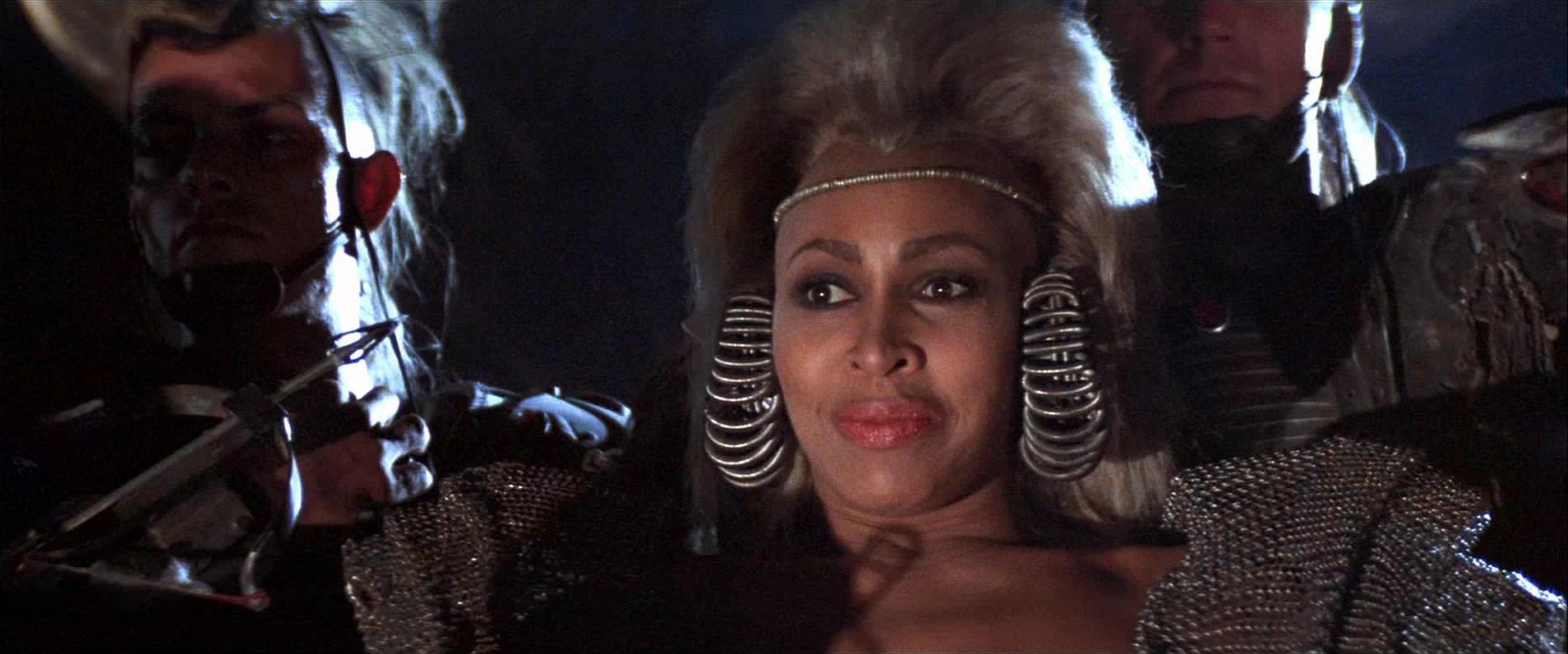 Mad Max Beyond Thunderdome (1985), medium, 2.40:1 — film still
