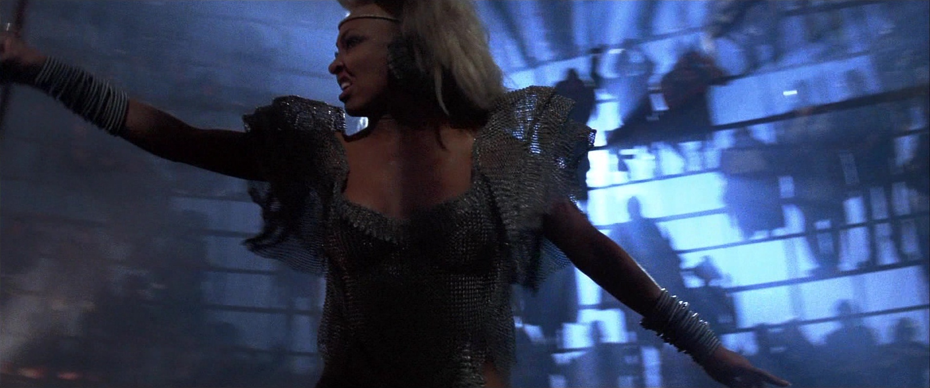 Mad Max Beyond Thunderdome (1985), wide, 2.40:1 — film still