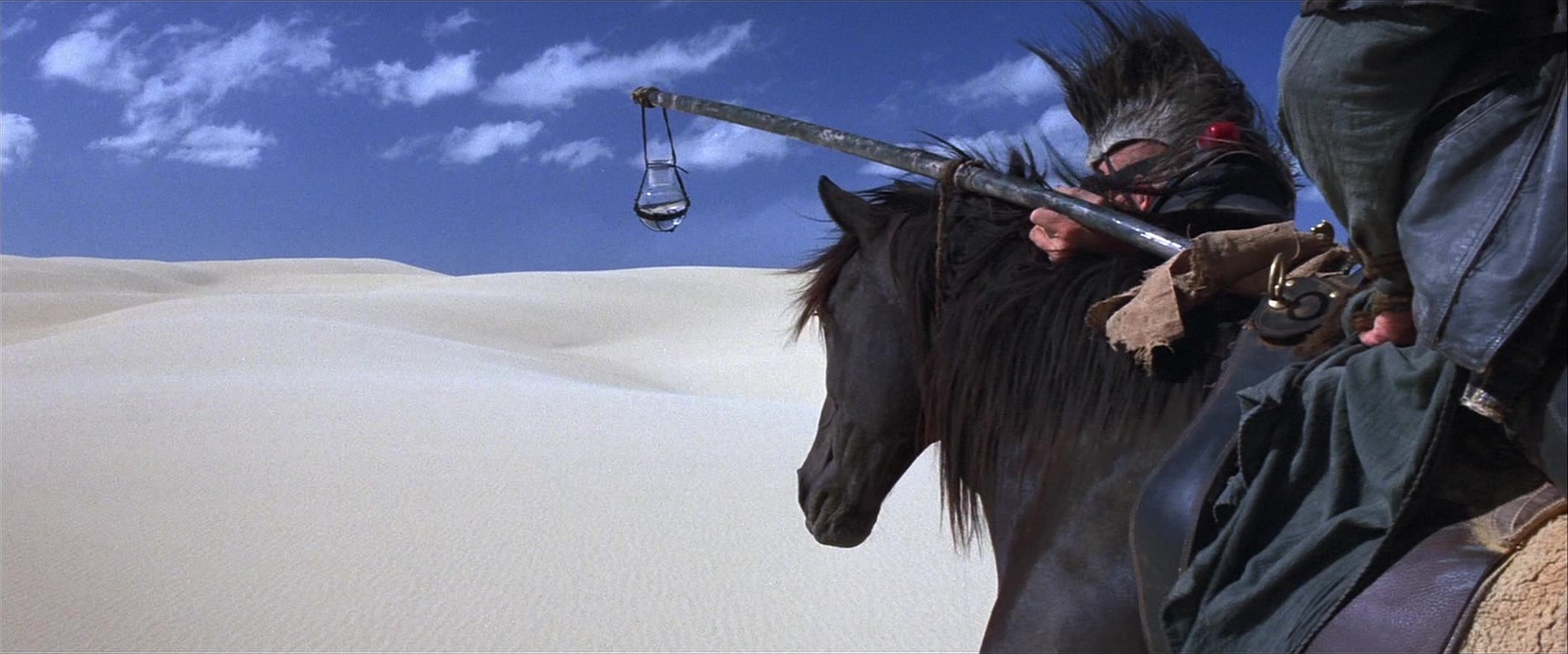 Mad Max Beyond Thunderdome (1985), unknown, 2.40:1 — film still
