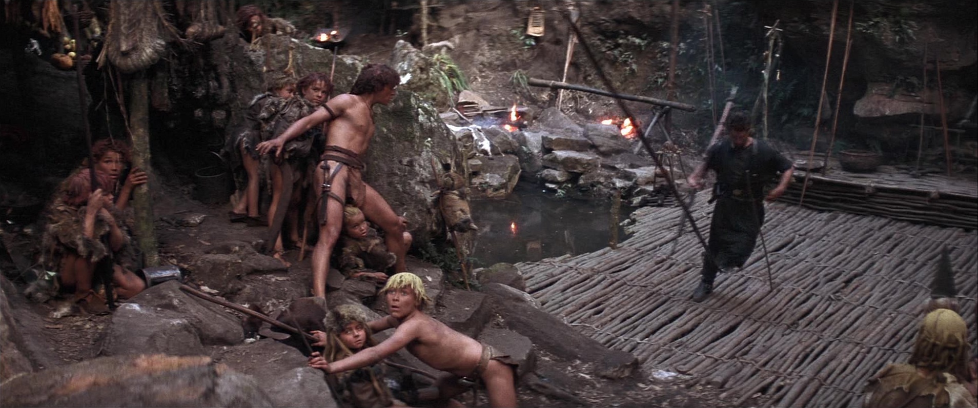 Mad Max Beyond Thunderdome (1985), wide, 2.40:1 — film still