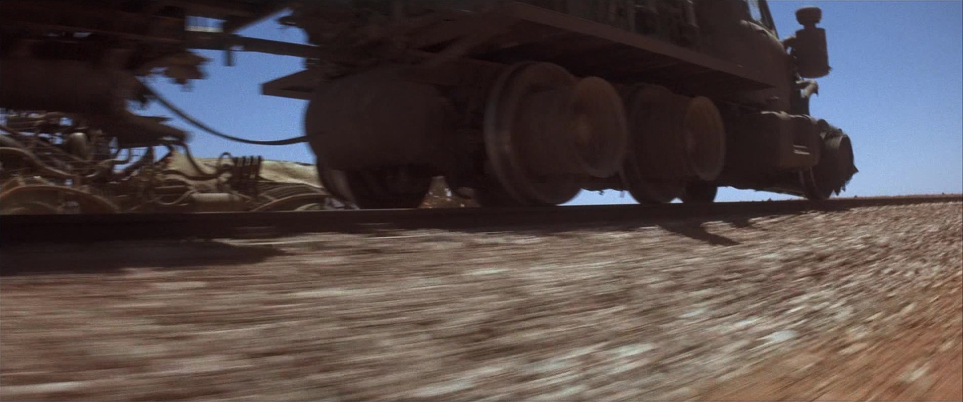 Mad Max Beyond Thunderdome (1985), wide, 2.40:1 — film still