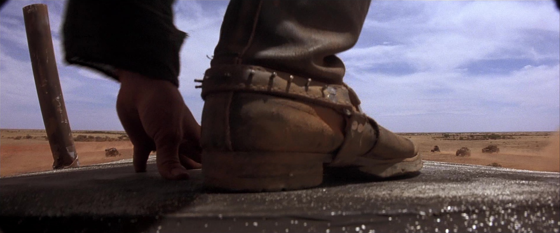 Mad Max Beyond Thunderdome (1985), wide, 2.40:1 — film still