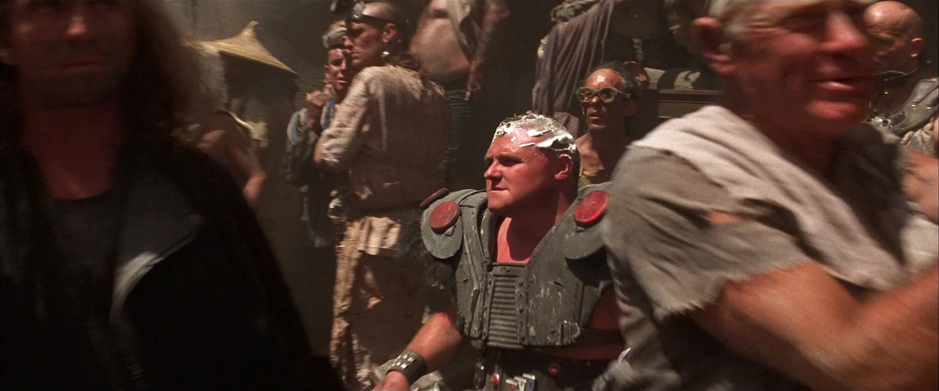 Mad Max Beyond Thunderdome (1985), wide, 2.40:1 — film still