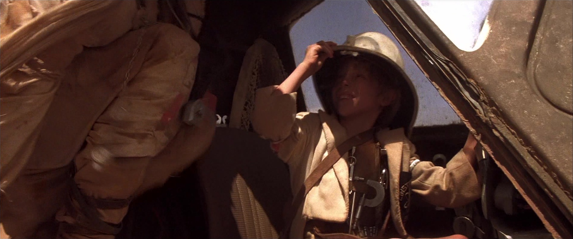 Mad Max Beyond Thunderdome (1985), wide, 2.40:1 — film still