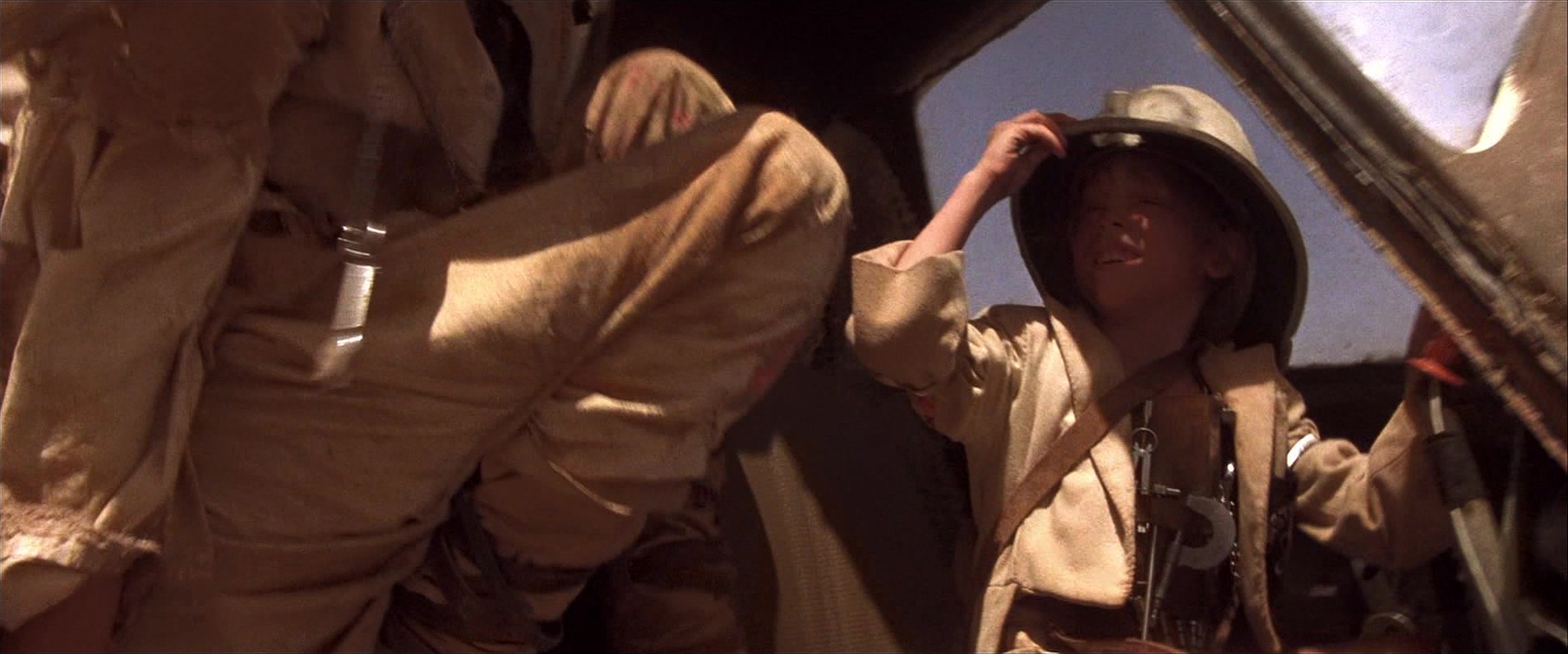 Mad Max Beyond Thunderdome (1985), wide, 2.40:1 — film still