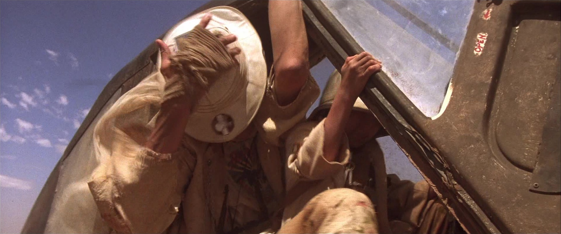 Mad Max Beyond Thunderdome (1985), wide, 2.40:1 — film still