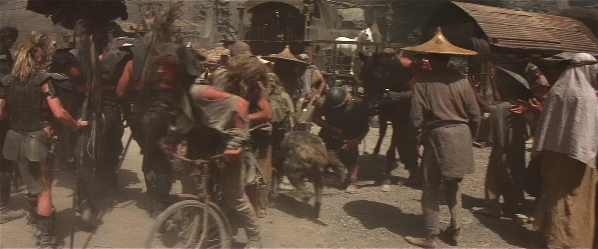 Mad Max Beyond Thunderdome (1985), wide, 2.40:1 — film still