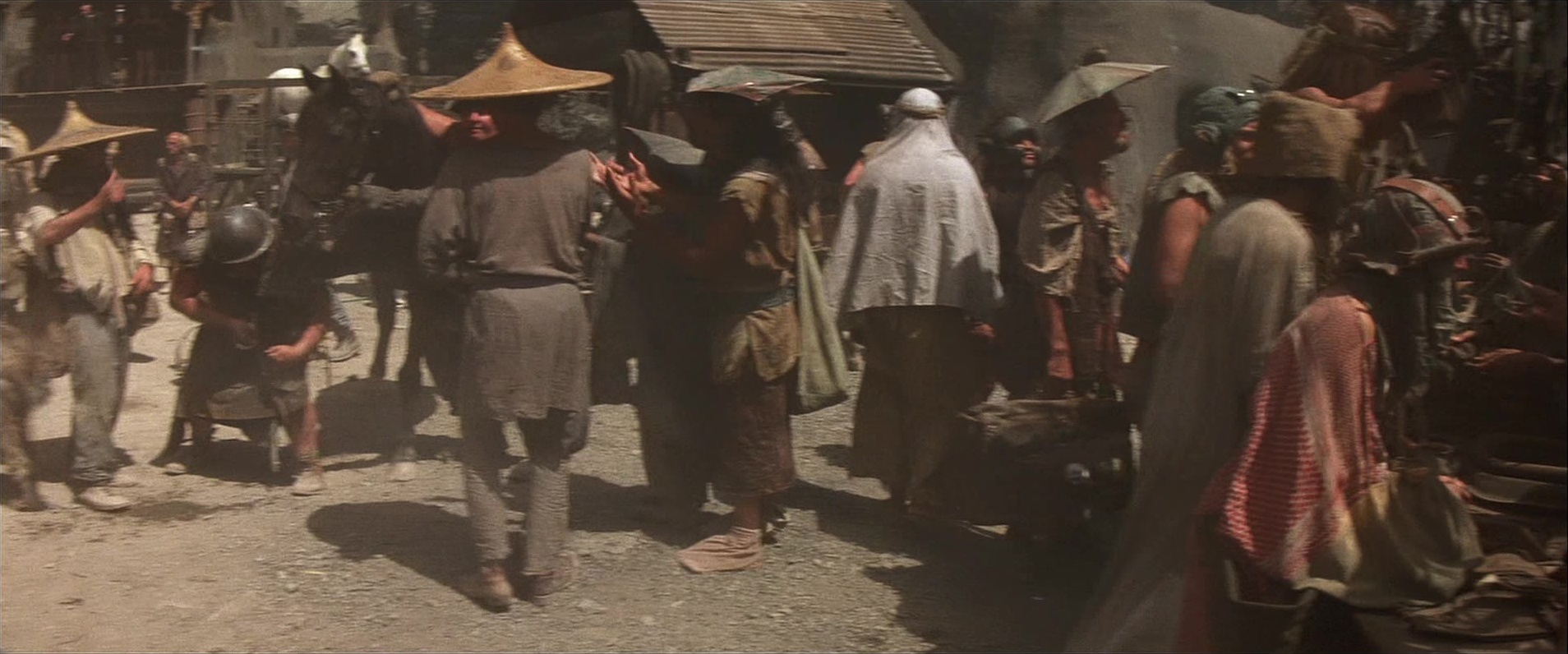 Mad Max Beyond Thunderdome (1985), wide, 2.40:1 — film still