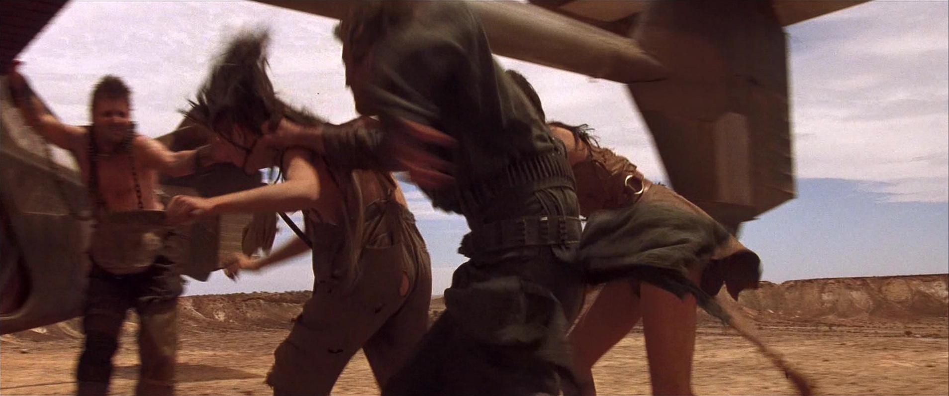 Mad Max Beyond Thunderdome (1985), wide, 2.40:1 — film still