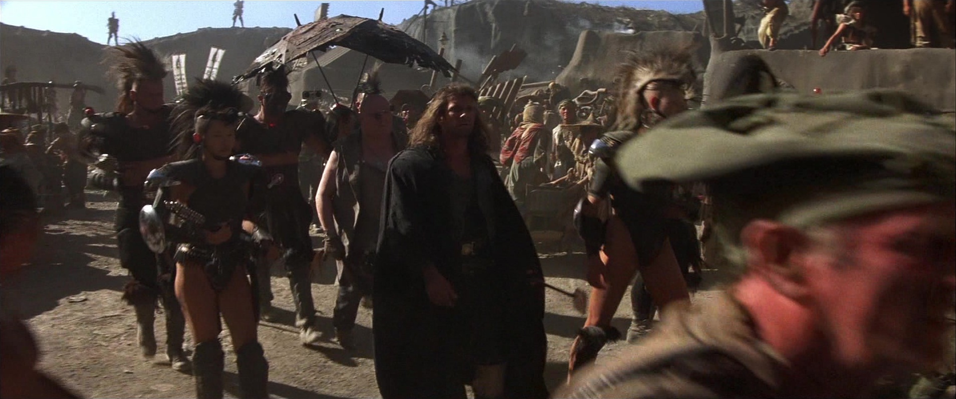 Mad Max Beyond Thunderdome (1985), wide, 2.40:1 — film still