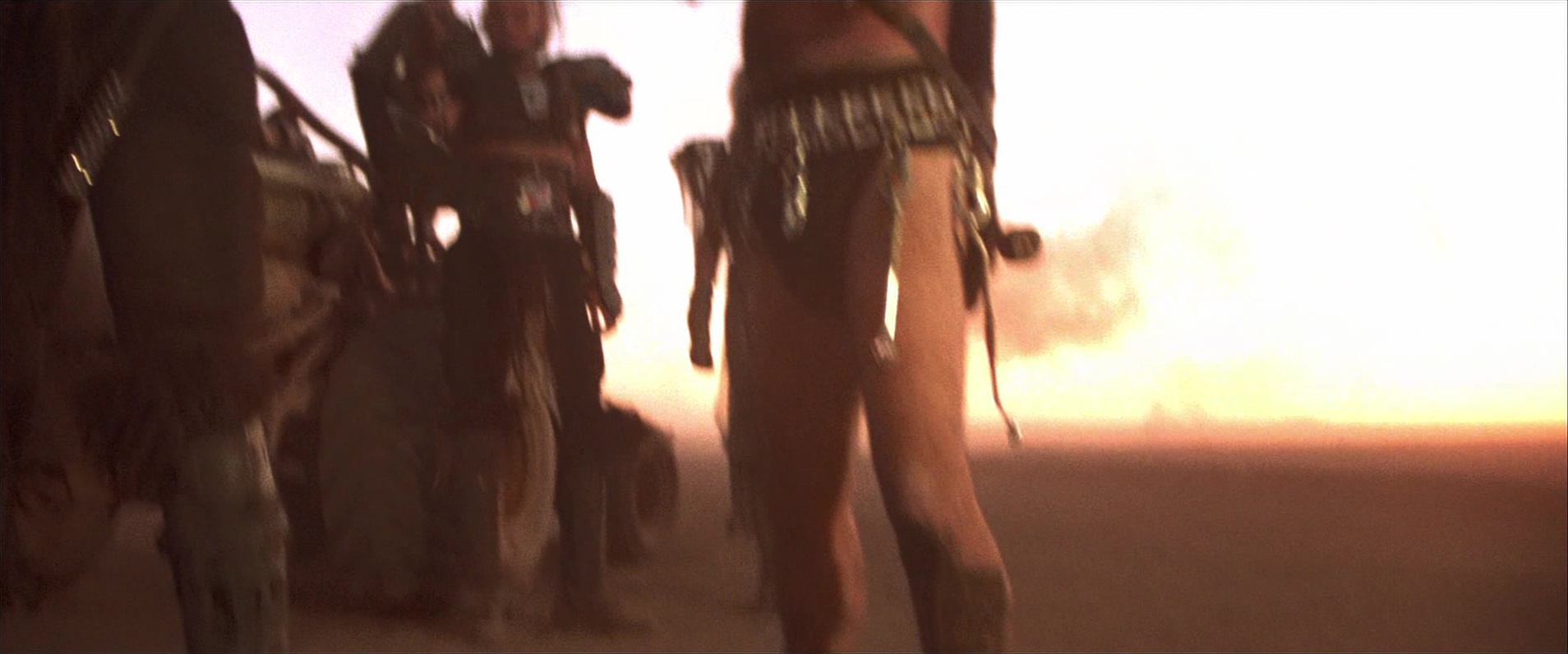 Mad Max Beyond Thunderdome (1985), unknown, 2.40:1 — film still