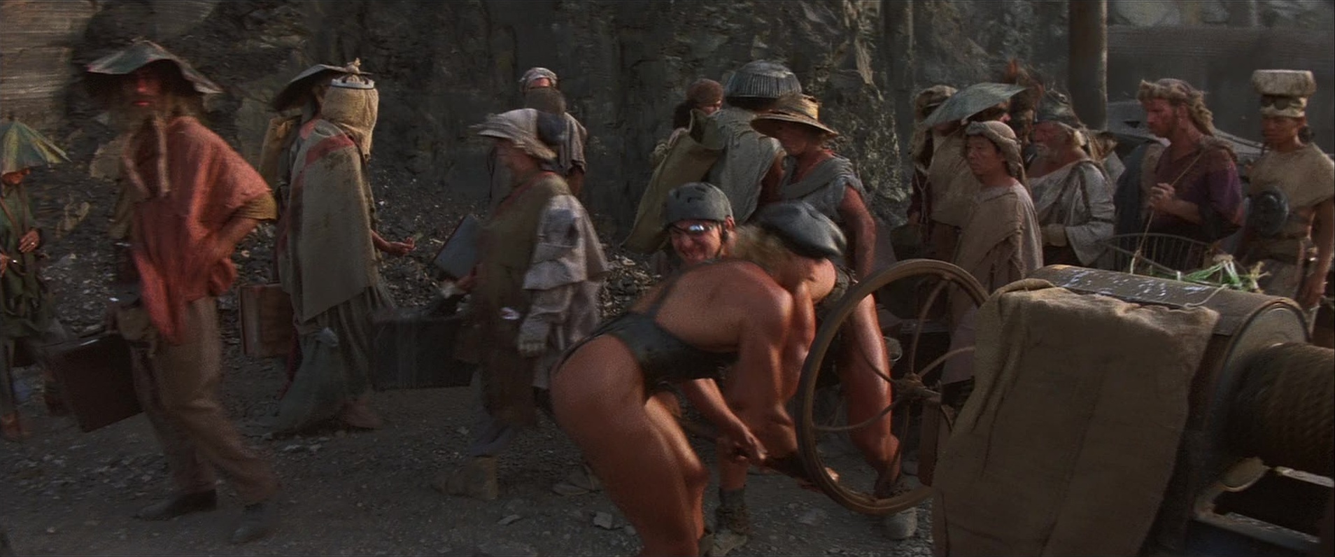 Mad Max Beyond Thunderdome (1985), wide, 2.40:1 — film still