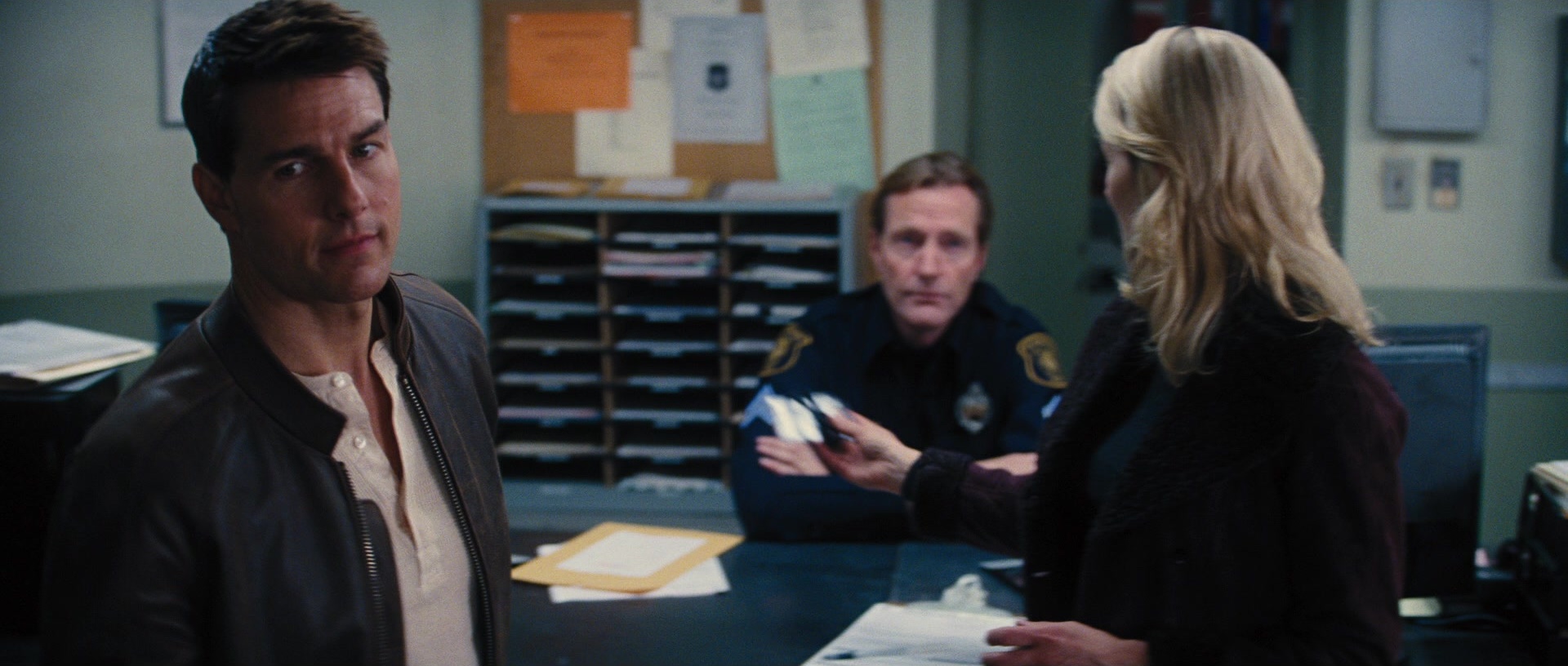 Jack Reacher (2012), wide, 2.35:1 — film still