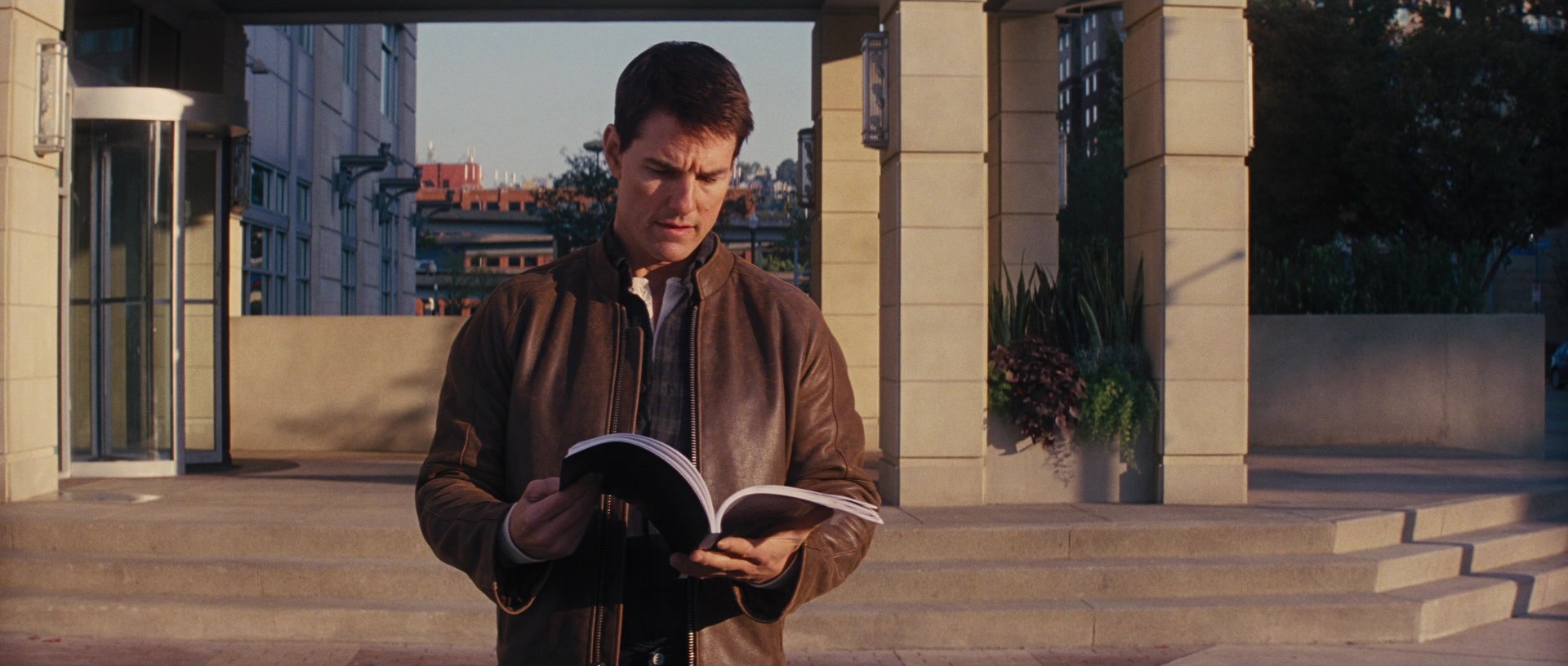Jack Reacher (2012), wide, 2.35:1 — film still