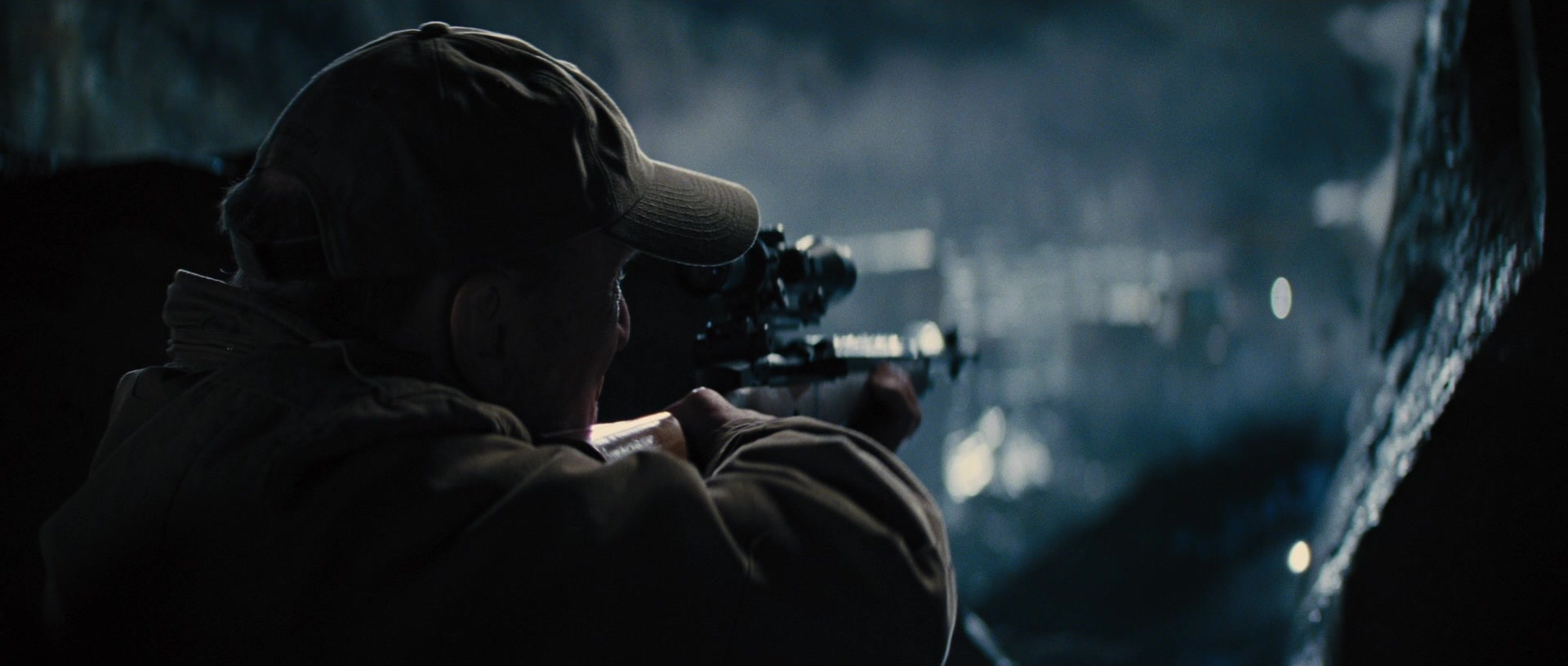 Jack Reacher (2012), wide, 2.35:1 — film still