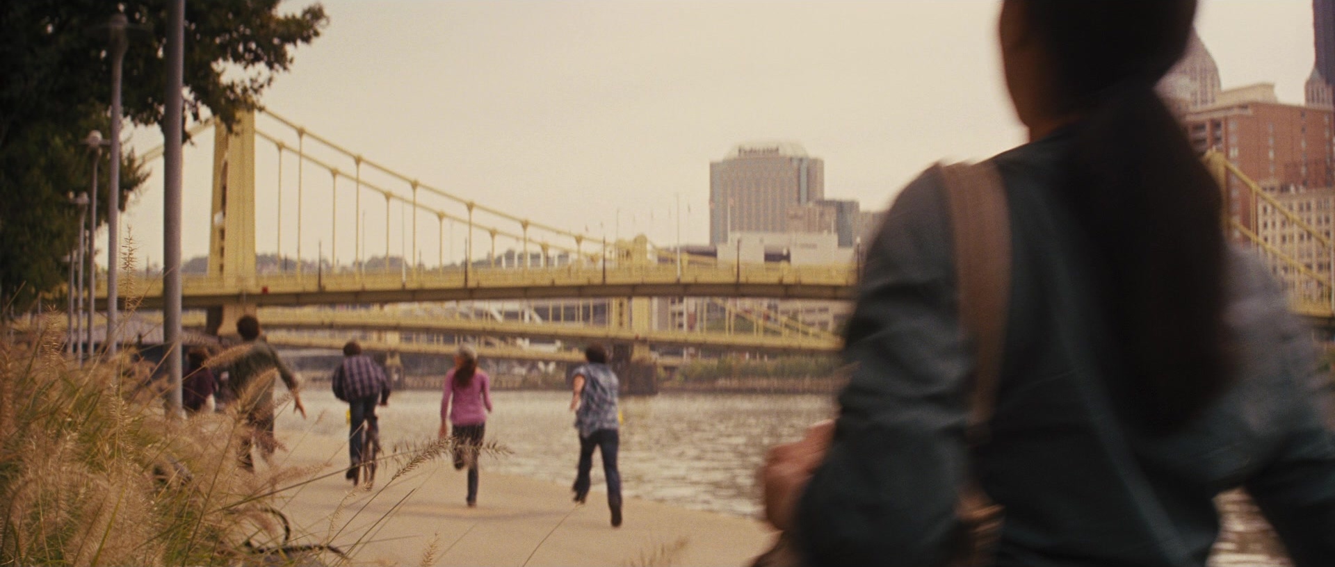 Jack Reacher (2012), wide, 2.35:1 — film still