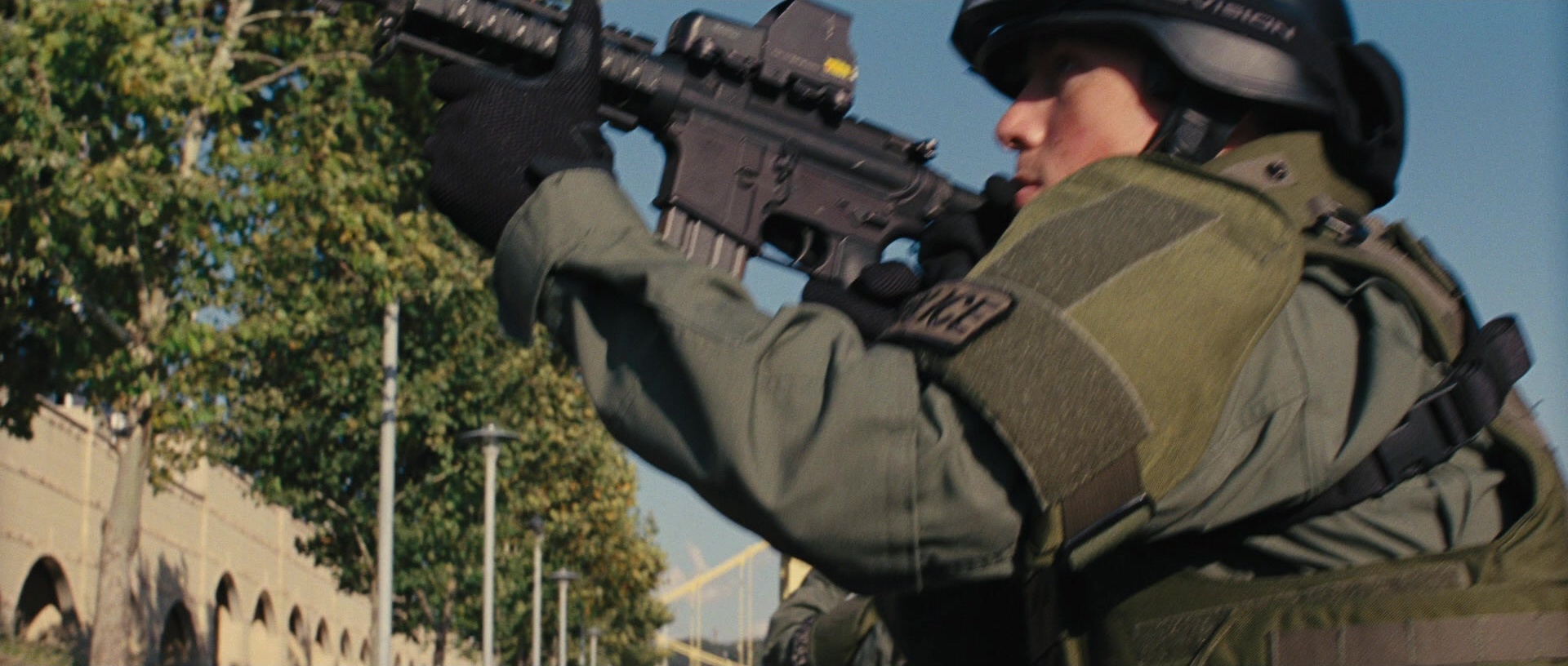 Jack Reacher (2012), medium, 2.35:1 — film still