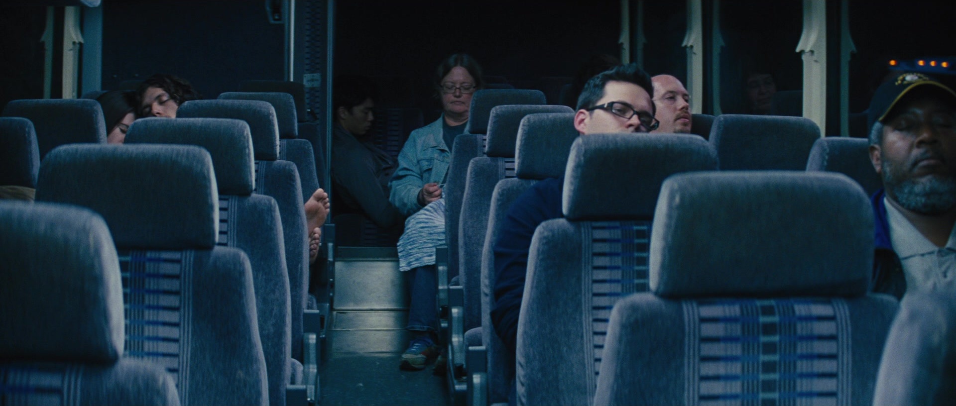 Jack Reacher (2012), wide, 2.35:1 — film still