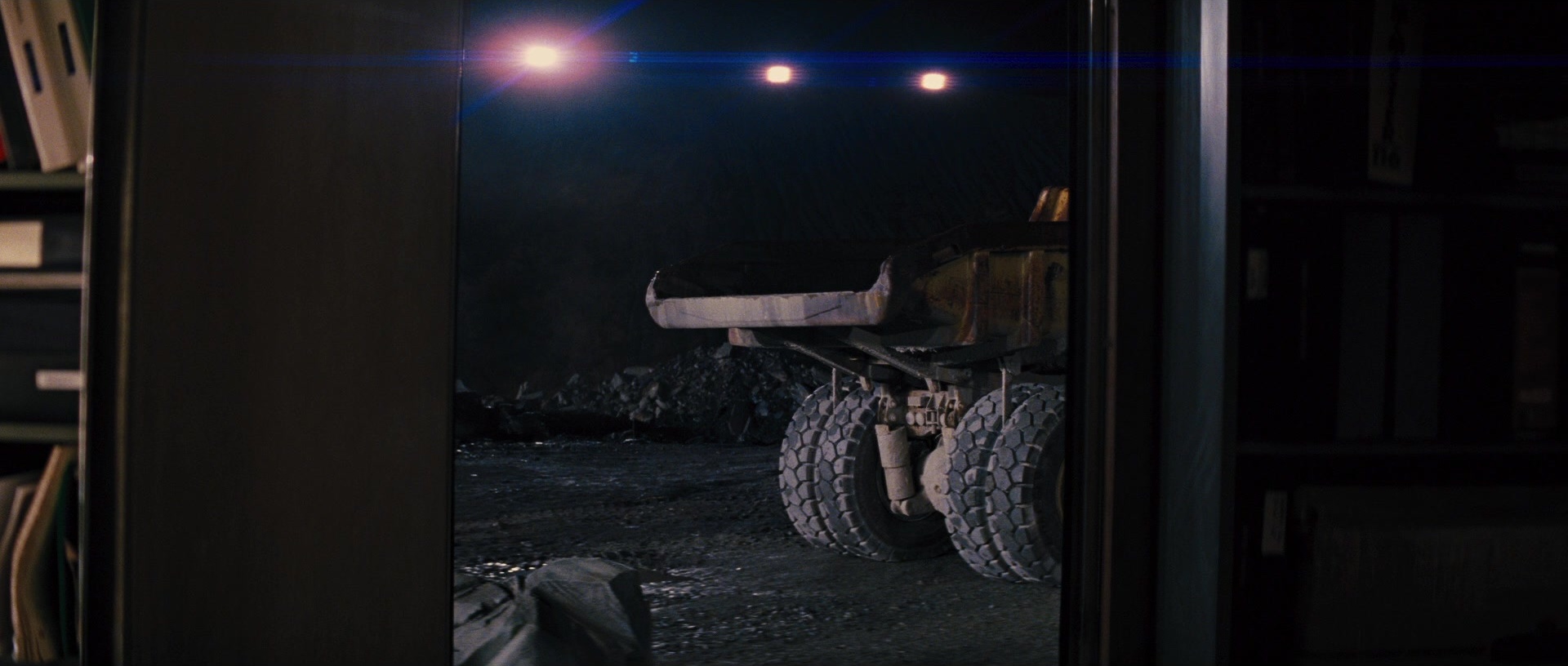 Jack Reacher (2012), wide, 2.35:1 — film still