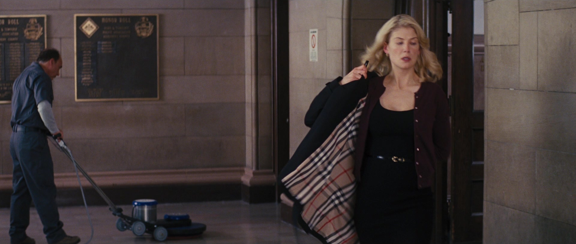 Jack Reacher (2012), wide, 2.35:1 — film still