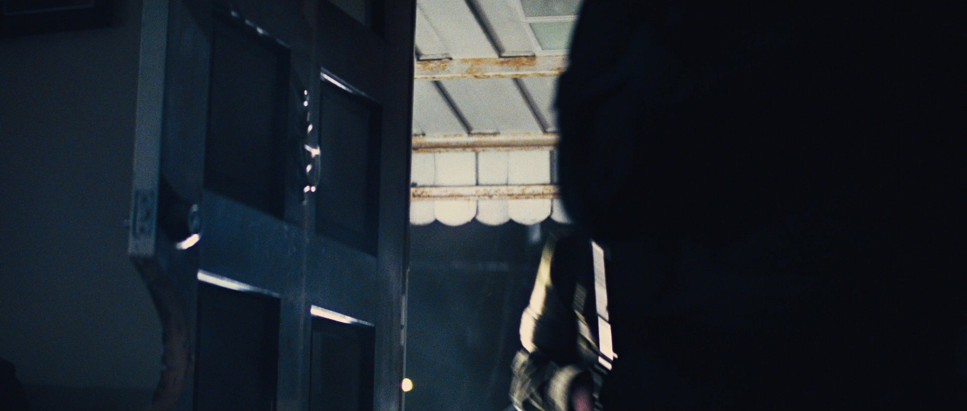 Jack Reacher (2012), wide, 2.35:1 — film still